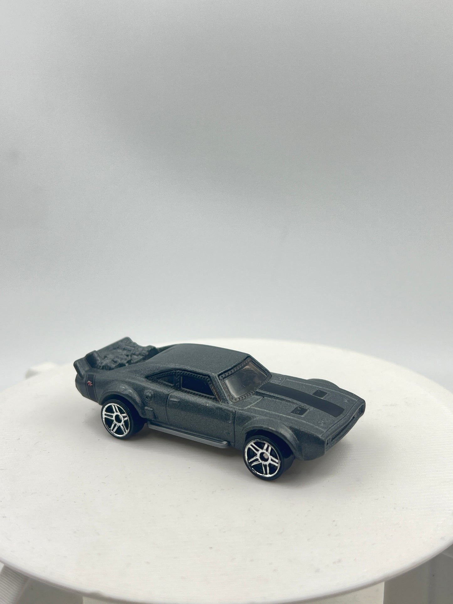 UNCARDED - ICE CHARGER
