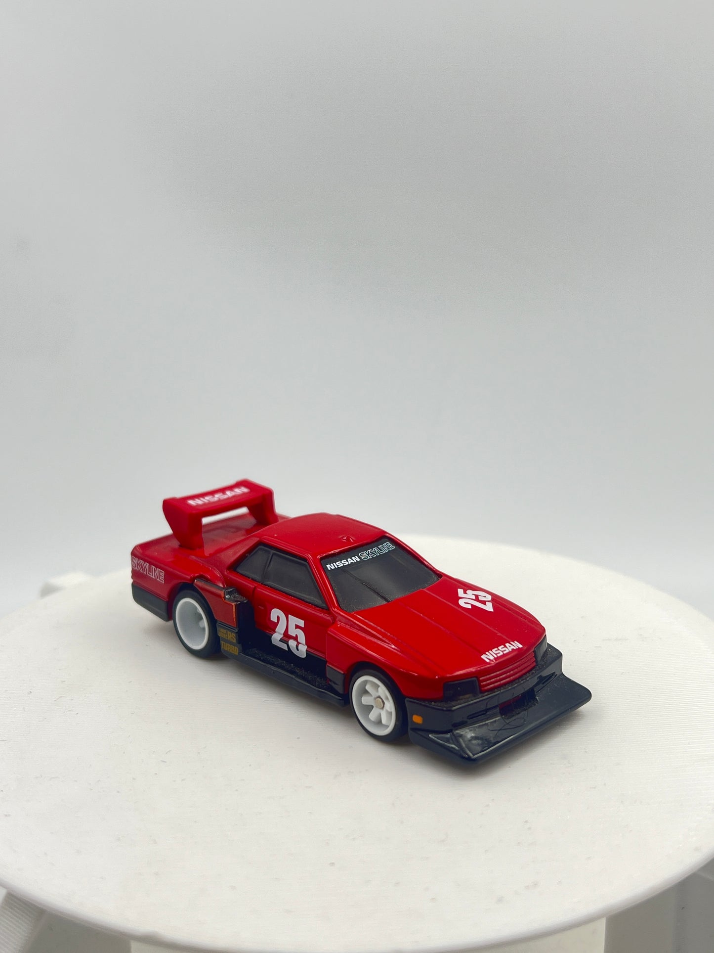 UNCARDED - PREMIUM - FULL METAL - NISSAN SKYLINE SILHOUETTE