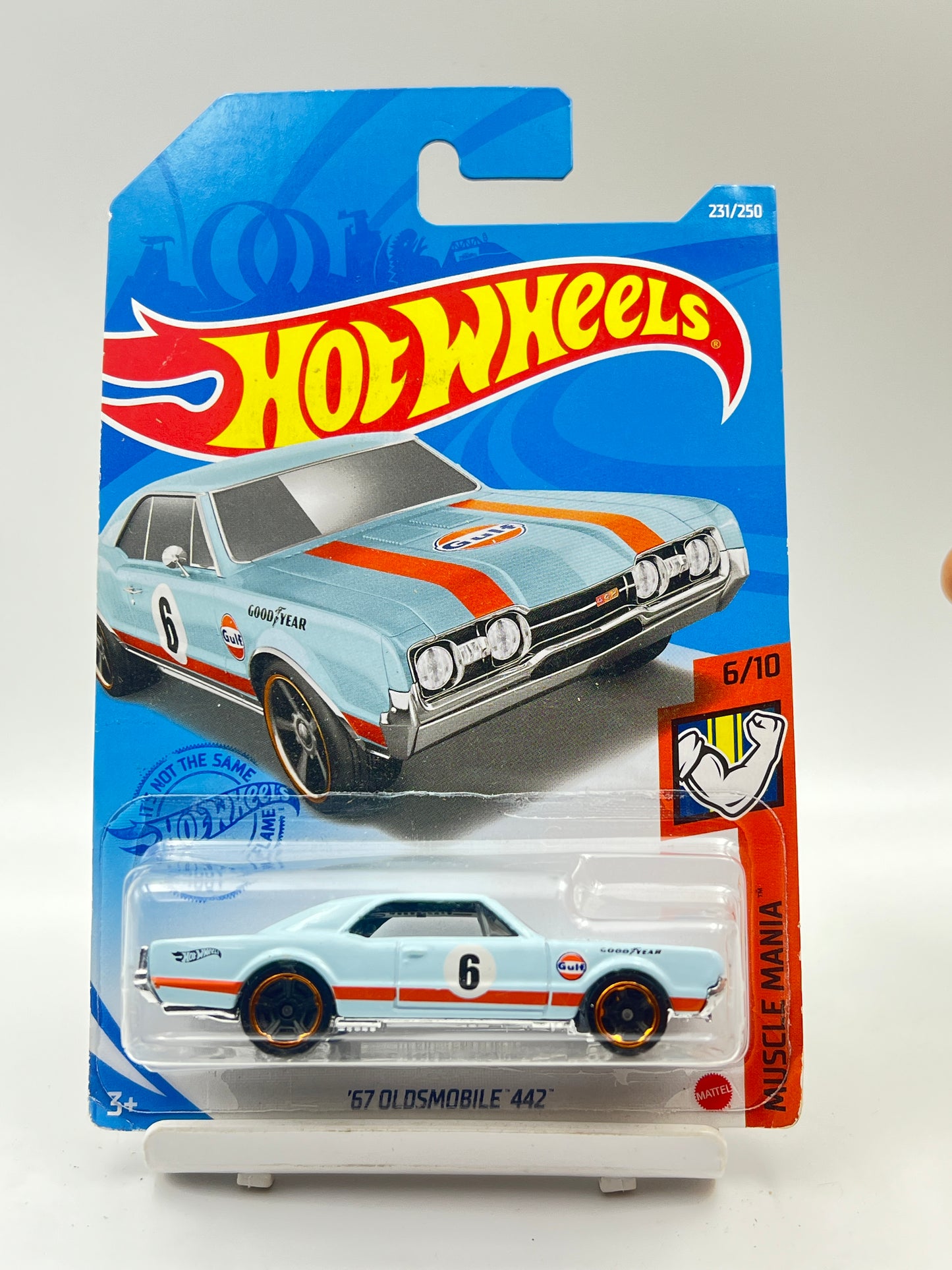 IMPORTED - HOT WHEELS - 67 OLDSMOBILE 442 - GULF - 9A