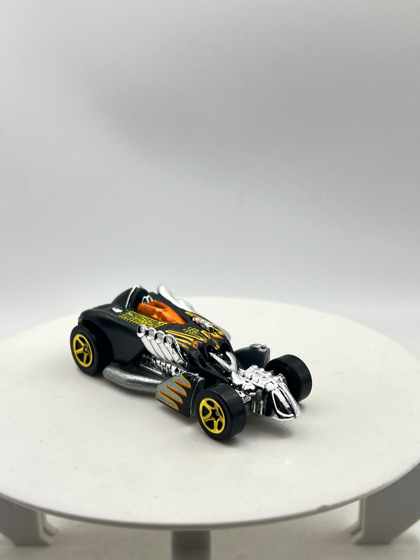 UNCARDED - SALTFLAT RACER