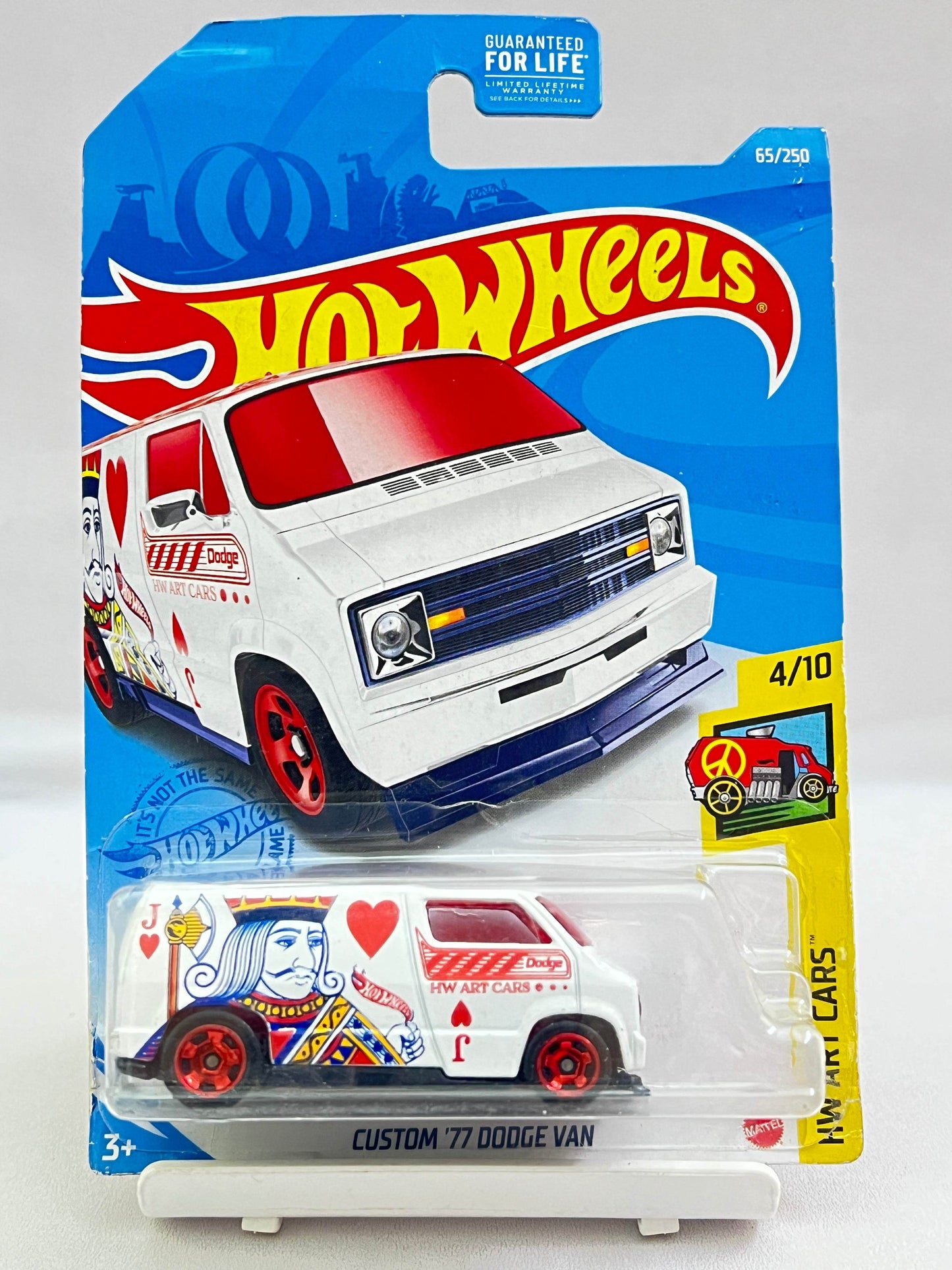 FREE PROTECTOR - CREASED - HOT WHEELS - TREASURE HUNT - CUSTOM 77 DODGE VAN - 2D - Its Fun