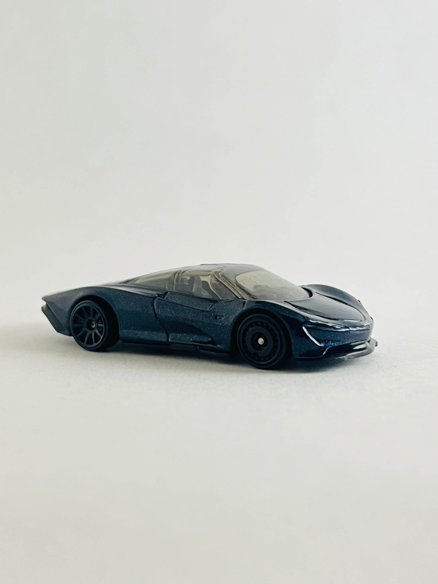 UNCARDED - MCLAREN SPEEDTAIL -BLACK - Its Fun