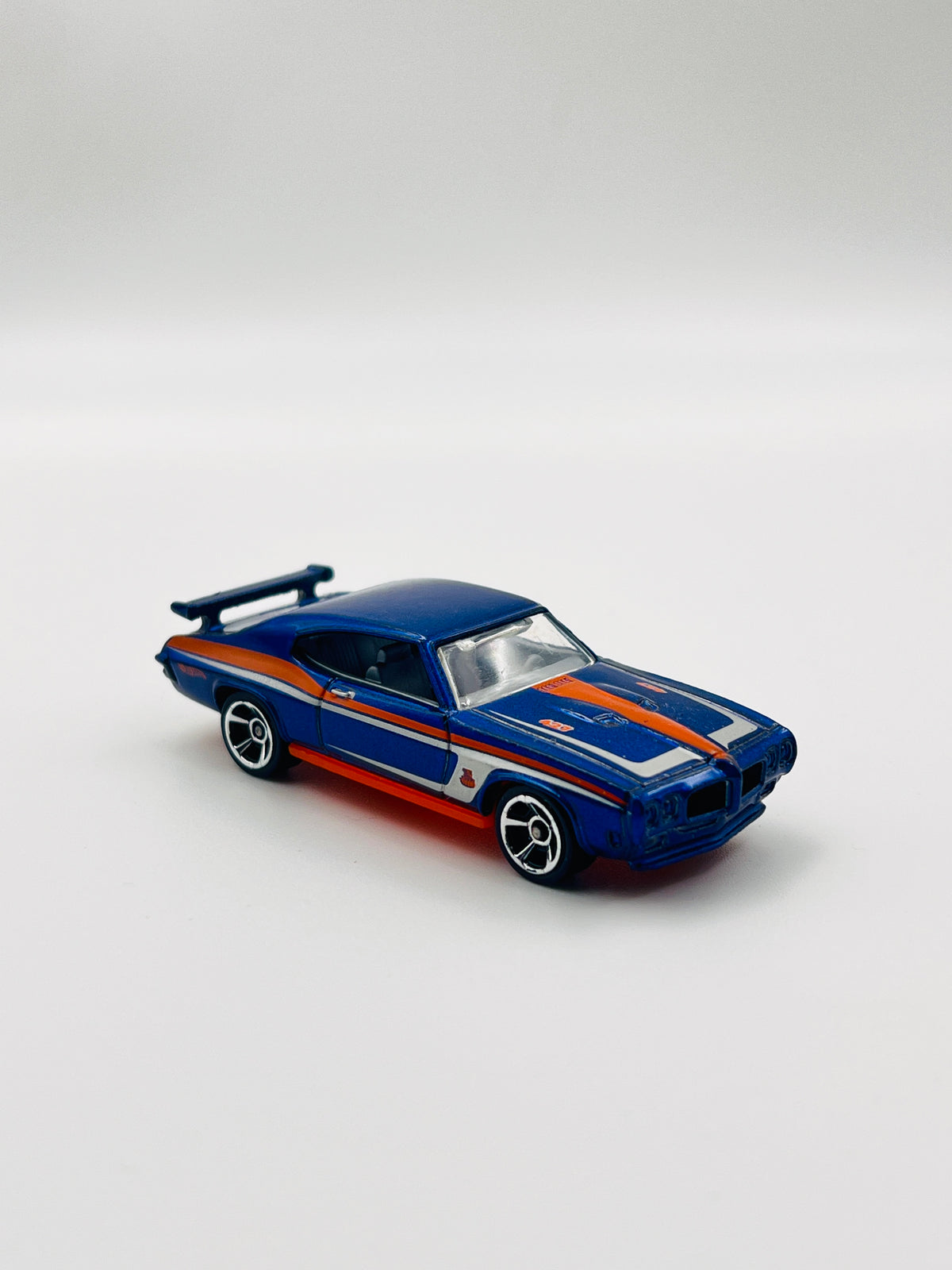 UNCARDED - 70 PONTIAC GTO JUDGE - BLUE