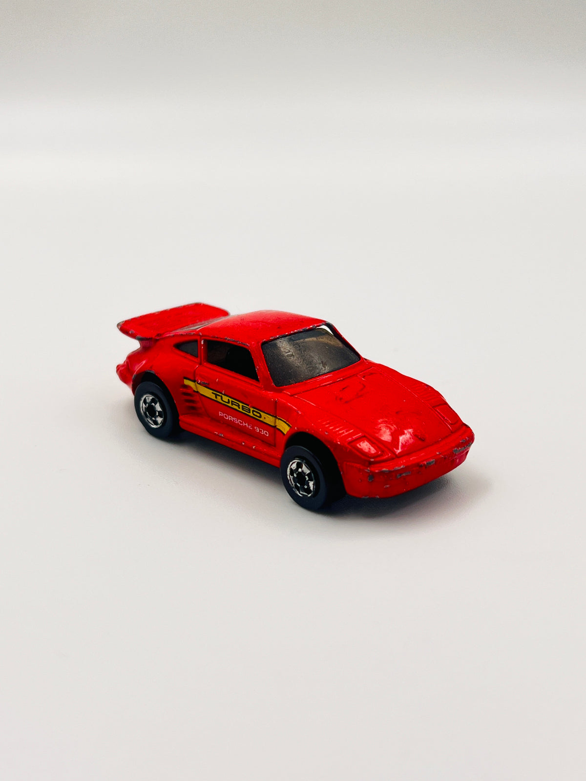 UNCARDED - FULL METAL - HOT WHEELS - WITH PAINT SCRATCHES - PORSCHE 930 TURBO