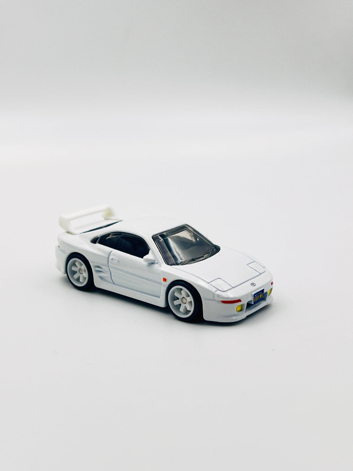 UNCARDED (FULL METAL / RUBBER WHEELS ) - HOT WHEELS - PREMIUM - 1995 TOYOTA MR2 TRD 2000GT