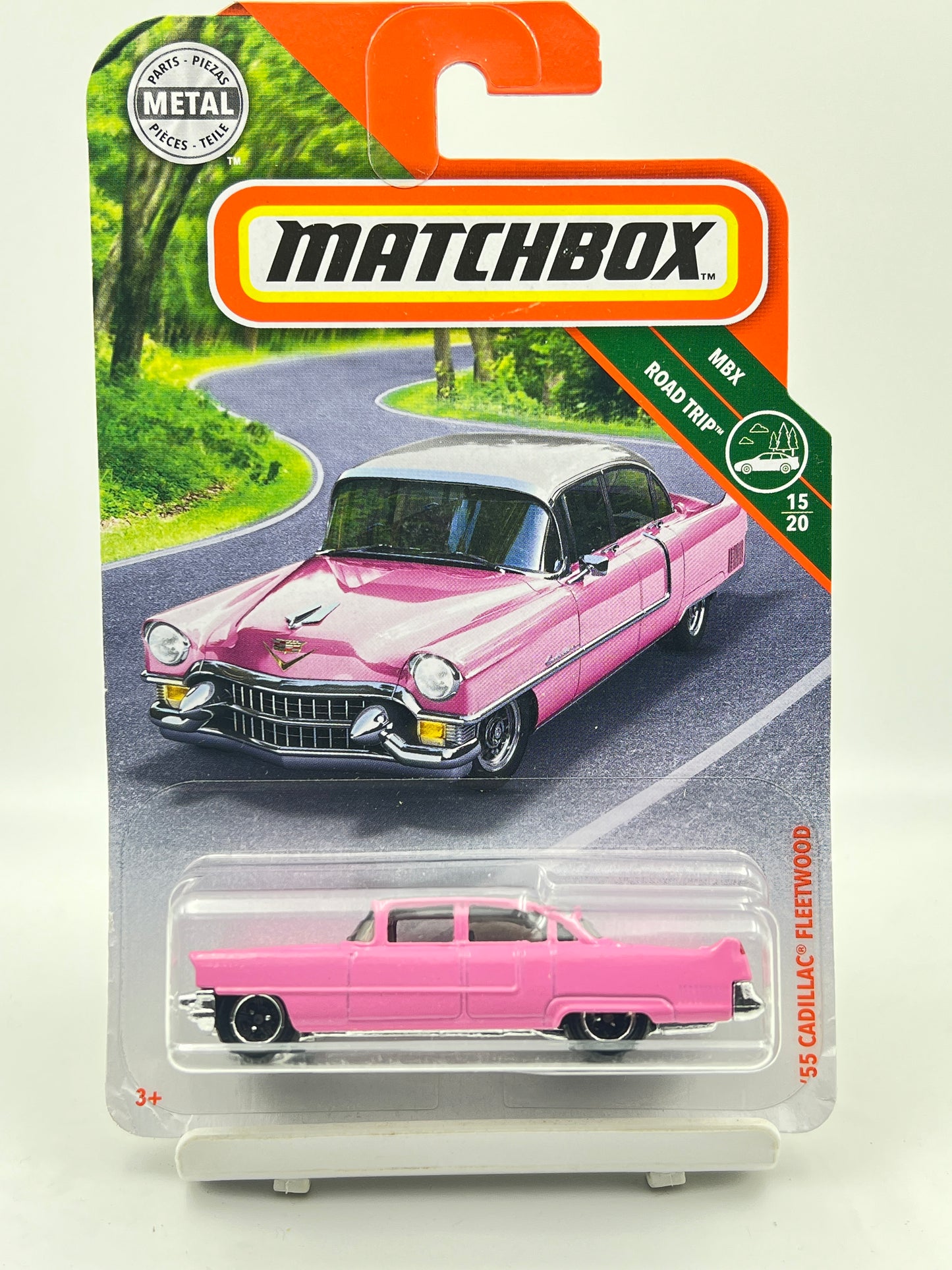 MATCHBOX - 55 CADILLAC FLEETWOOD - PINK - ZX3