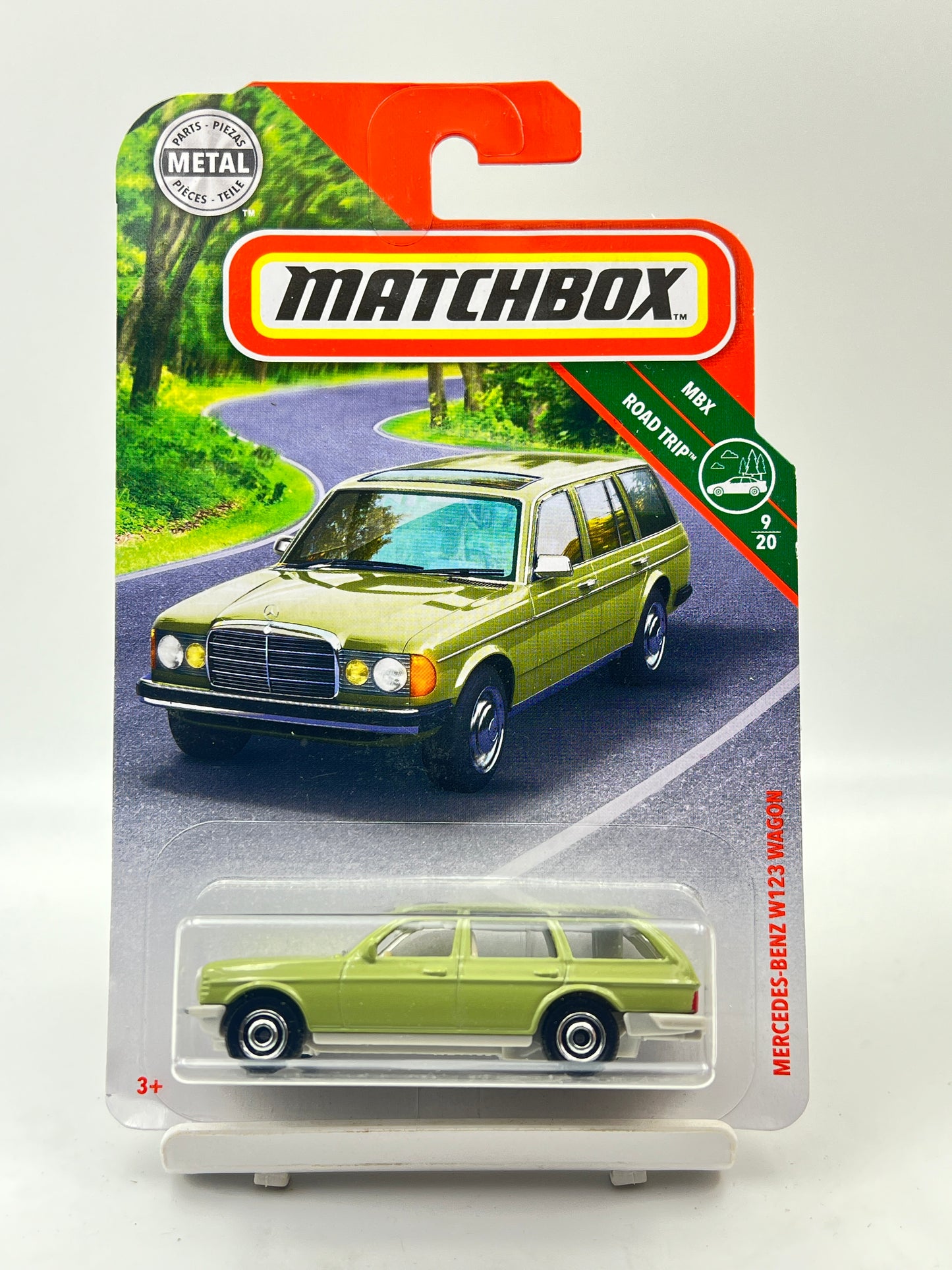 MATCHBOX - MERCEDES BENZ W123 WAGON - 1B