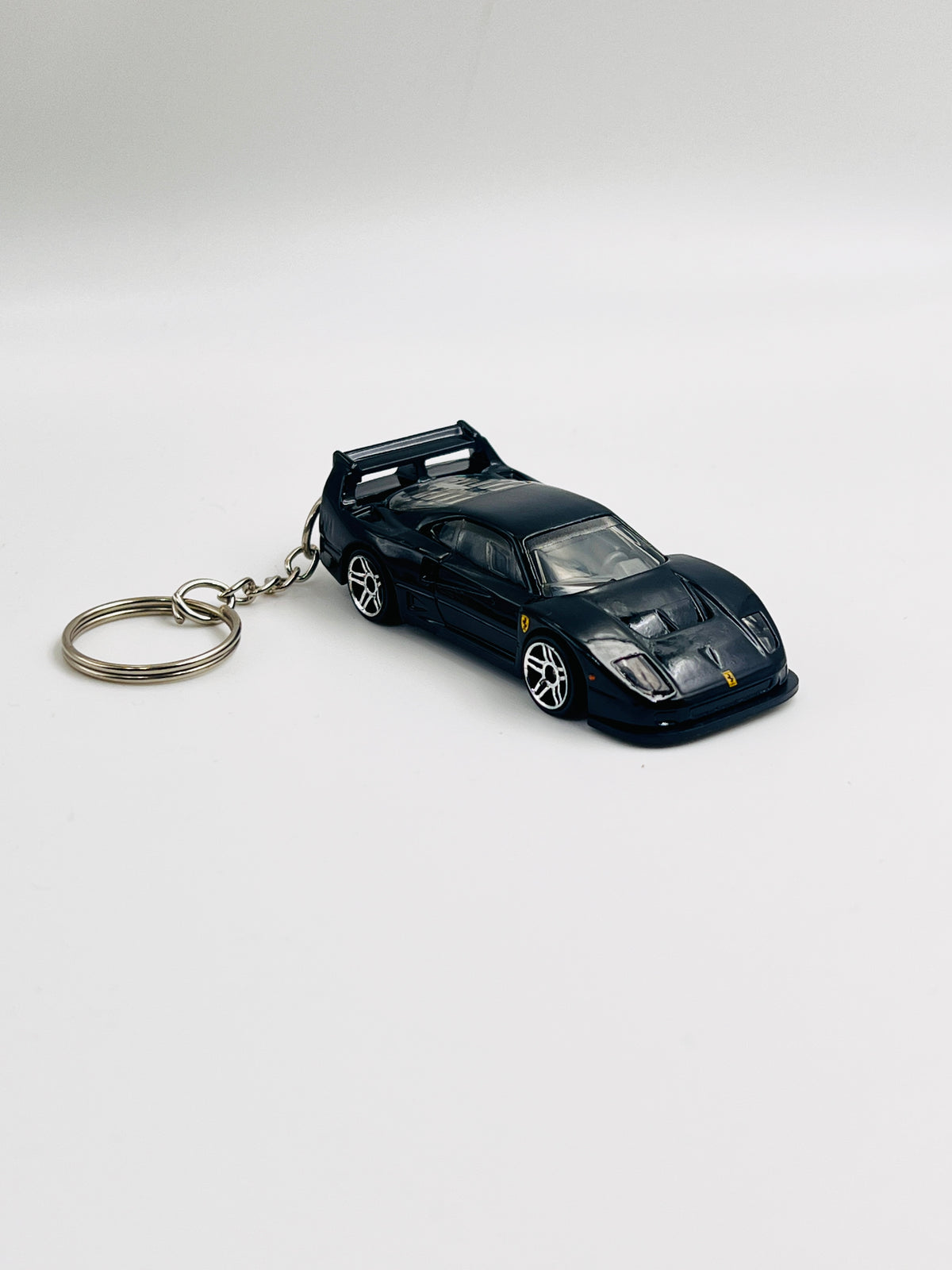 CUSTOMISED - HOT WHEELS - FERRARI F40 KEYCHAIN - BLACK