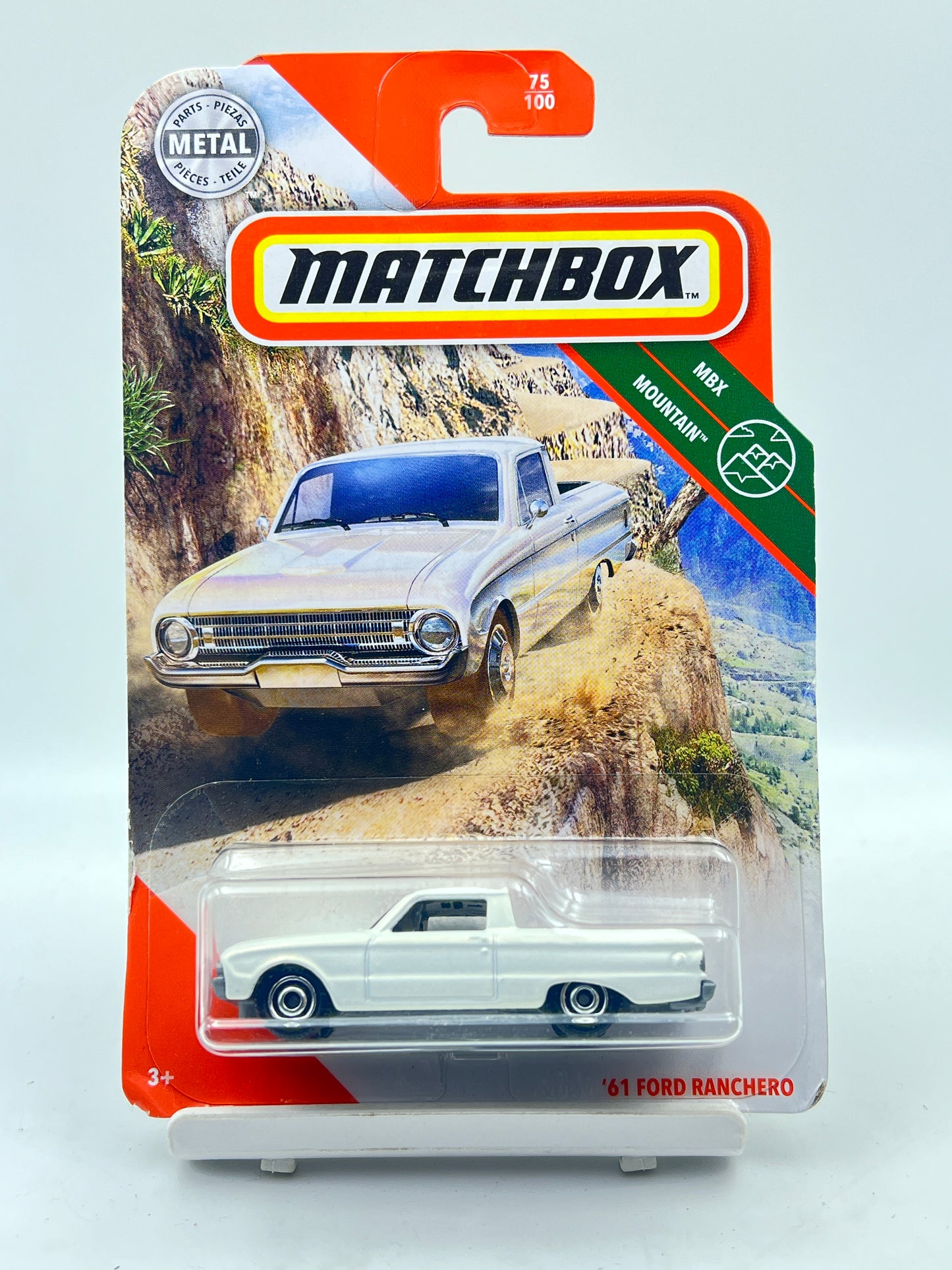 MATCHBOX - 61 FORD RANCHERO - WHITE - ZX3