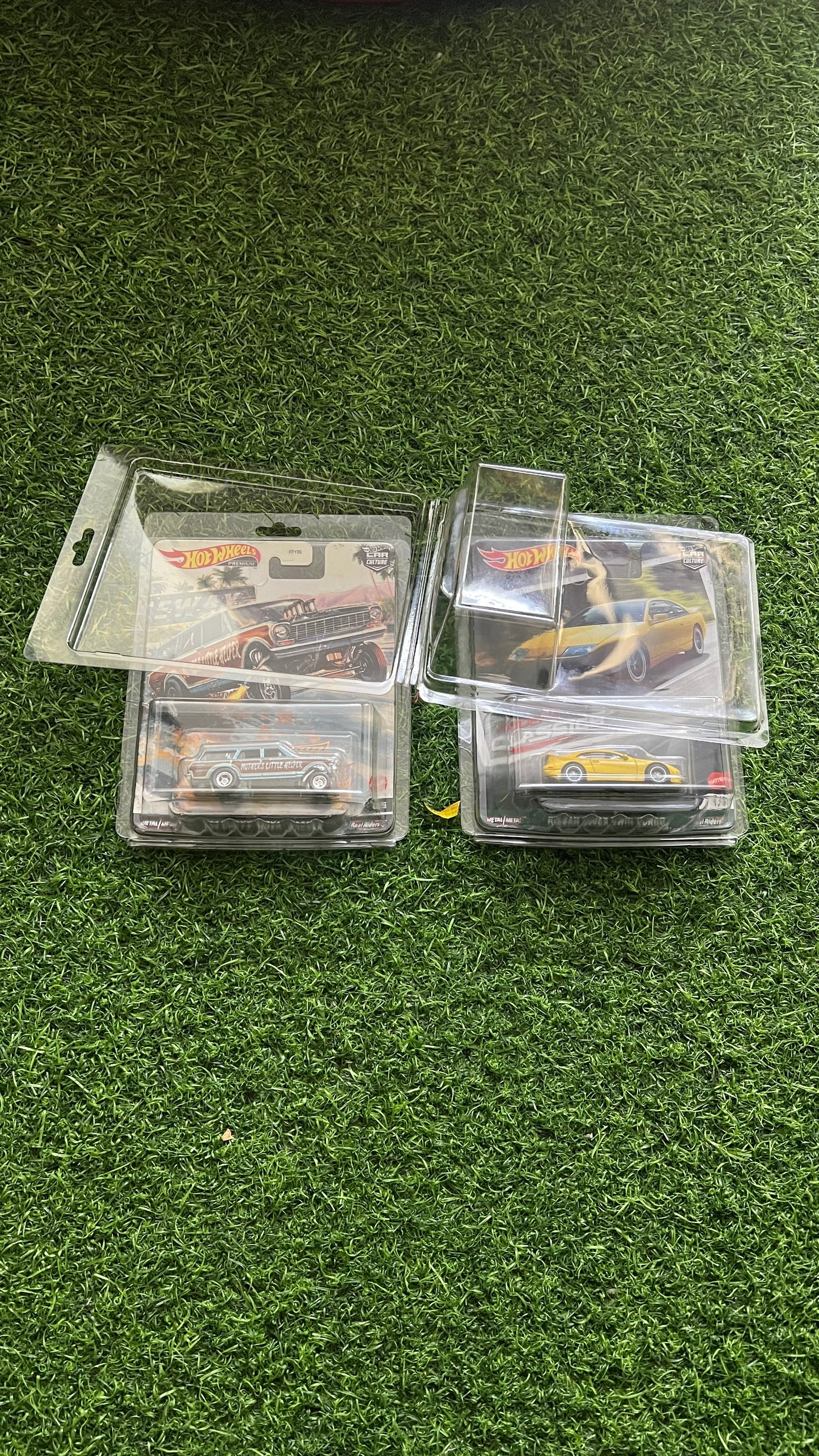 PREMIUM CARD PROTECTOR
