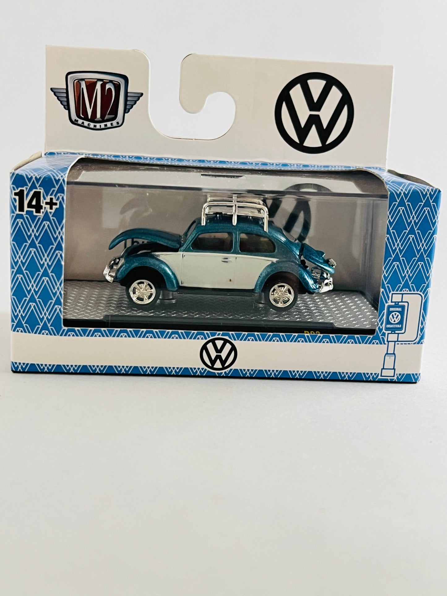 M2 - 1956 VW BEETLE DELUX U.S.A. MODEL - Its Fun