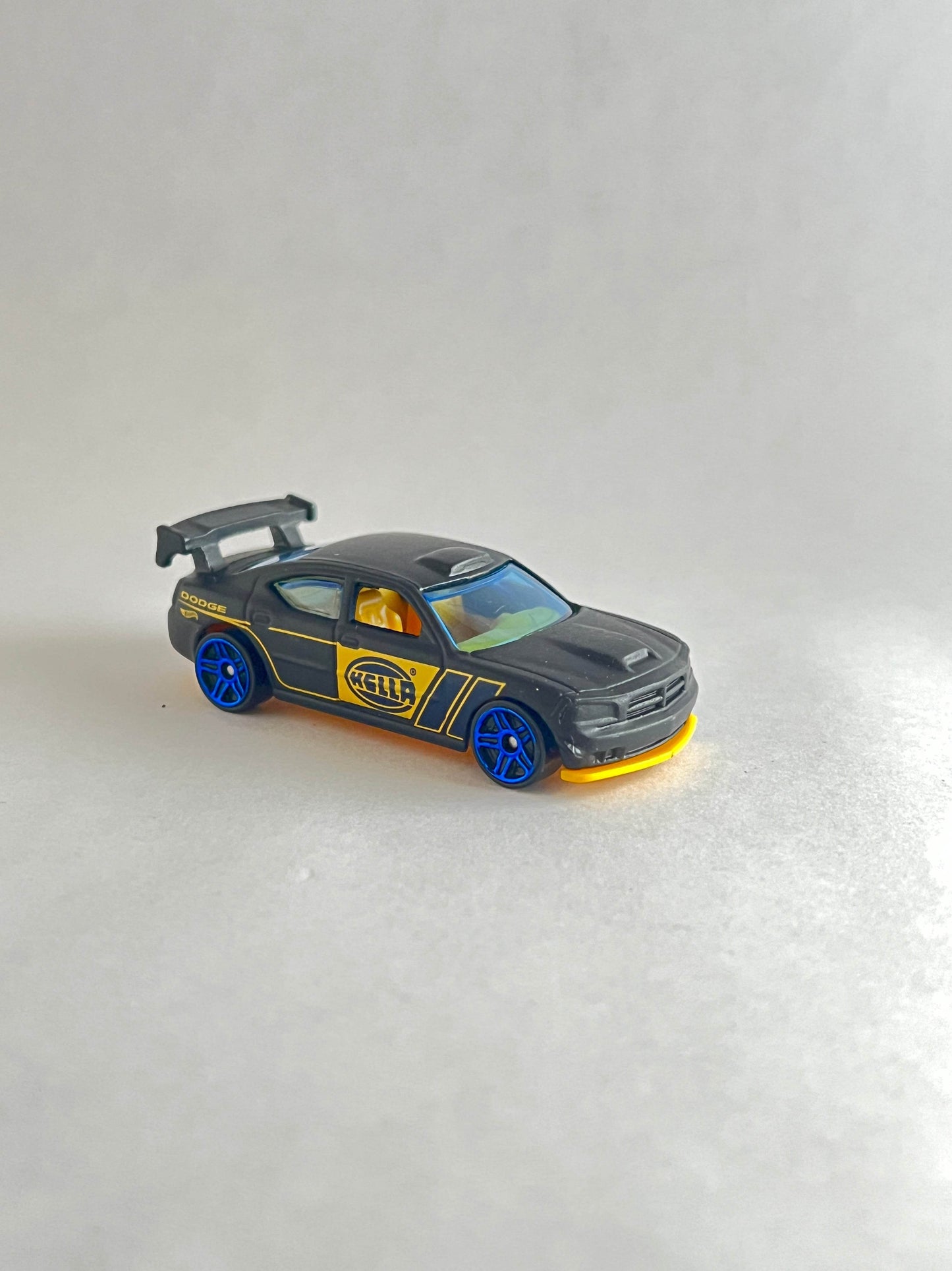 UNCARDED - HOTWHEELS - DODGE CHARGER DRIFT - Its Fun