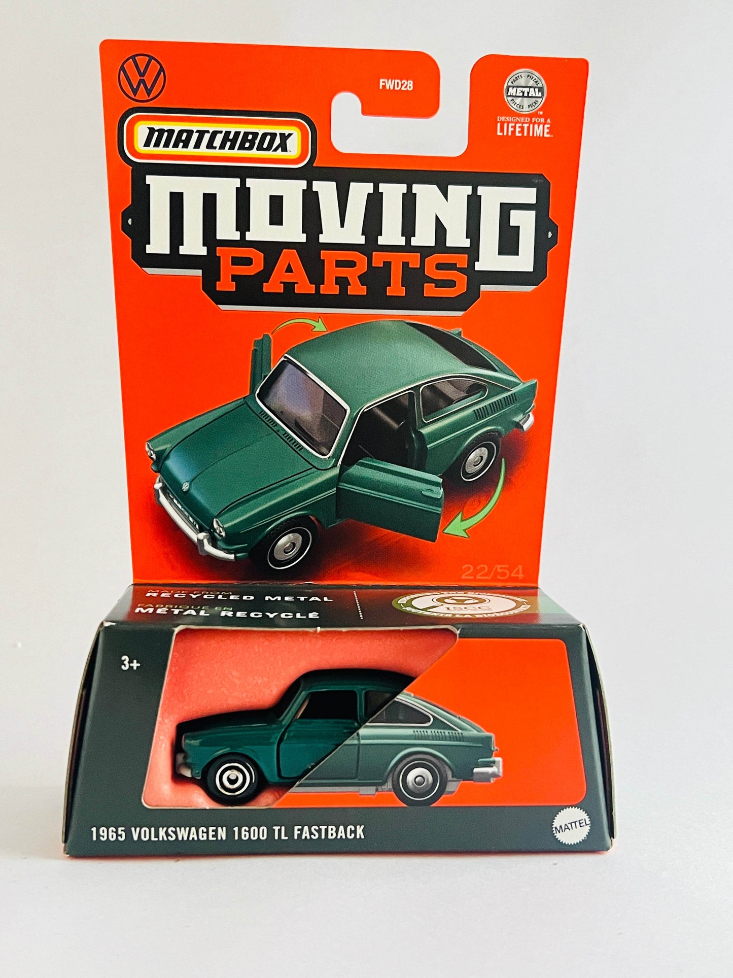 MOVING PARTS - 1965 VOLKSWAGEN 1600 TL FASTBACK - Its Fun
