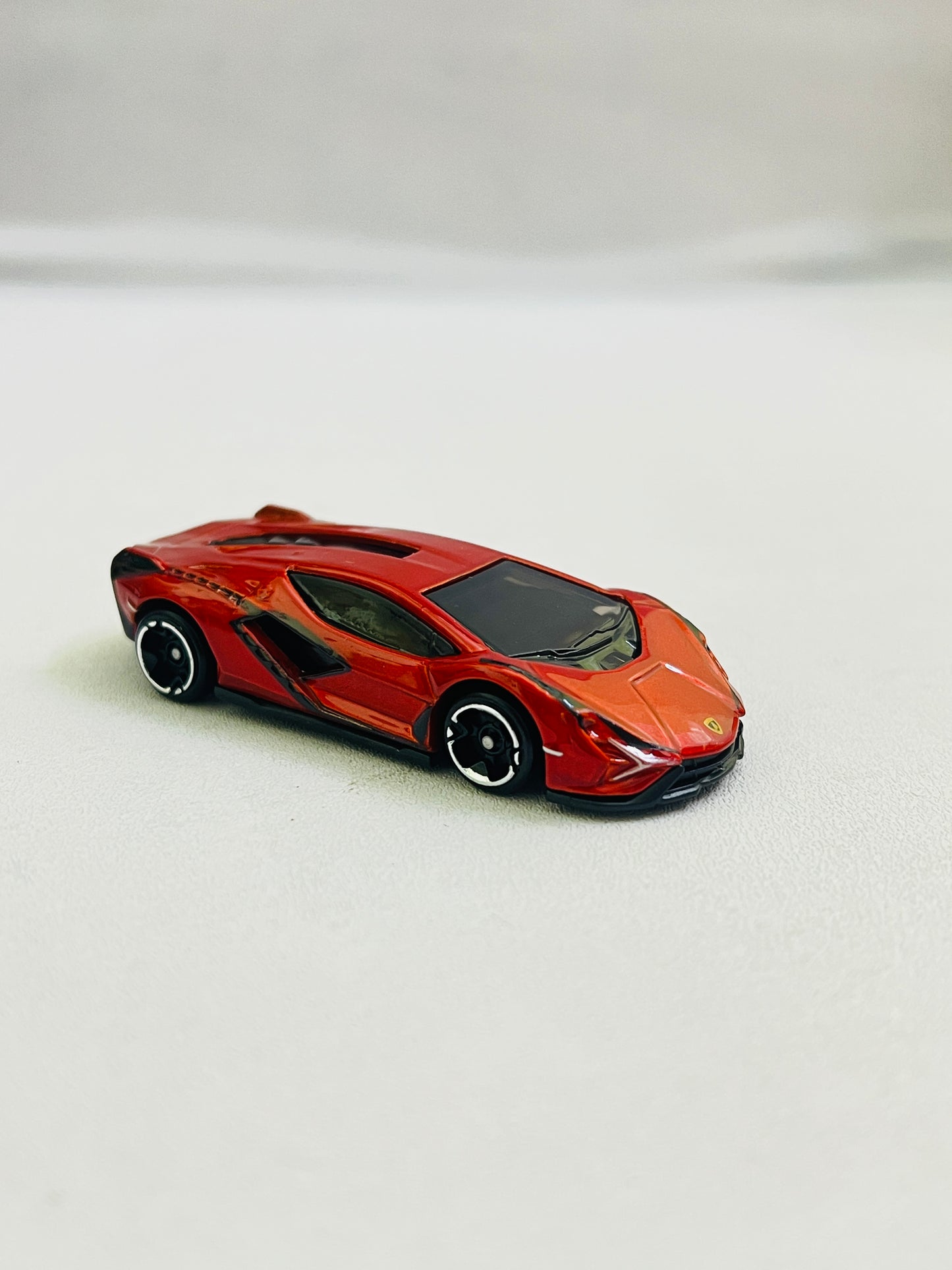 UNCARDED - LAMBORGHINI SIAN FKP37