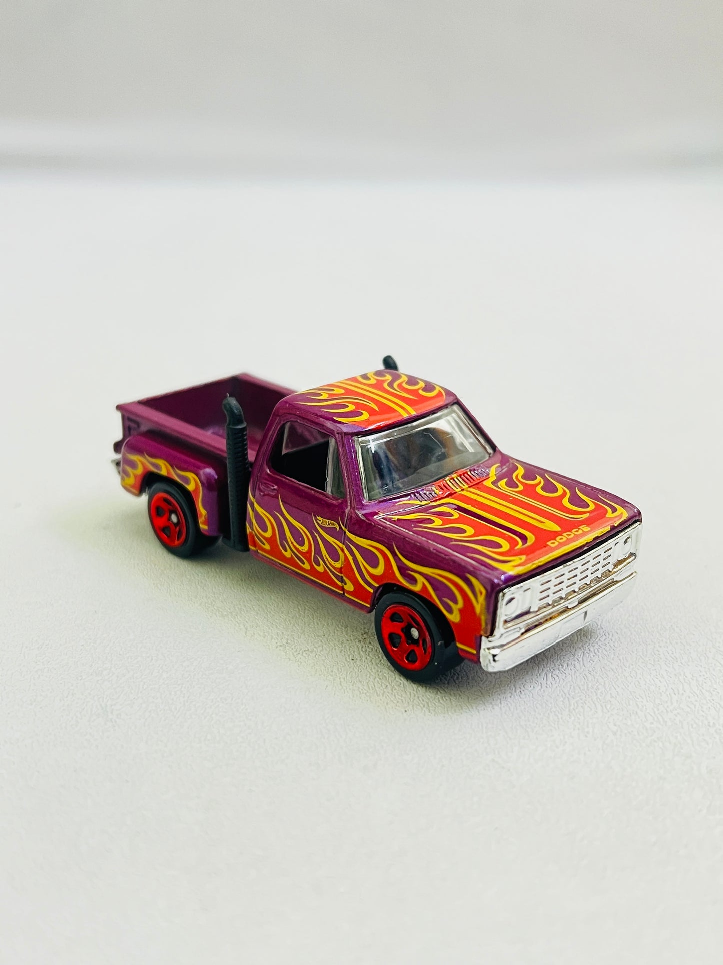 UNCARDED - 78 DODGE - PURPLE