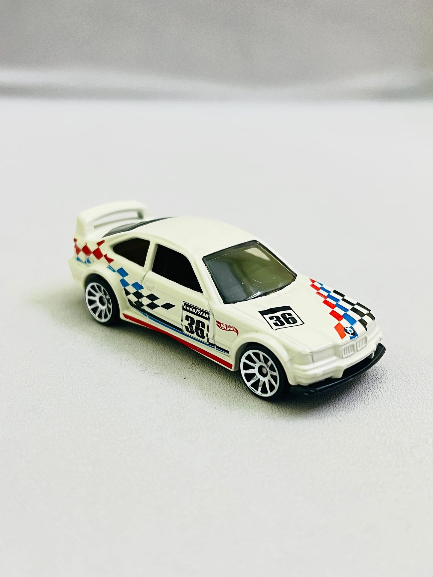 UNCARDED - BMW E36 M3 RACE -WHITE - Its Fun