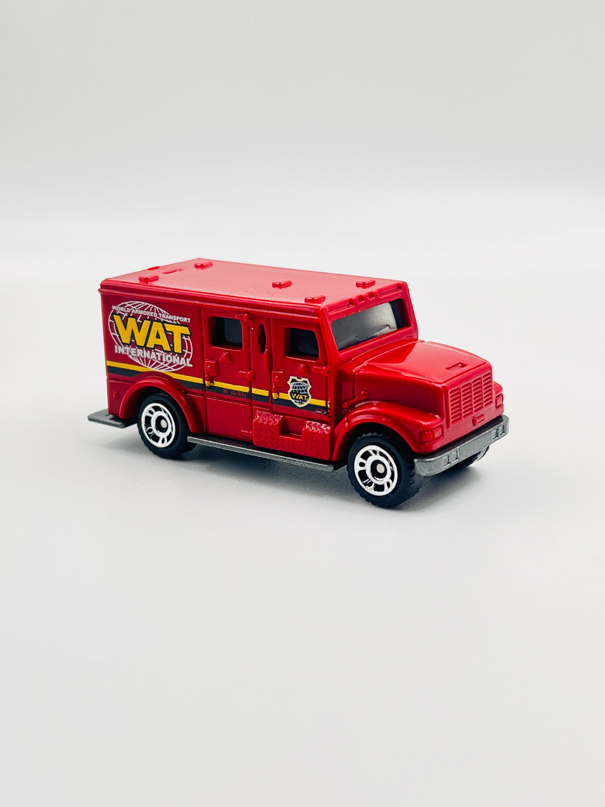 UNCARDED - MATCHBOX - INTERNATIONAL ARMOURED CAR