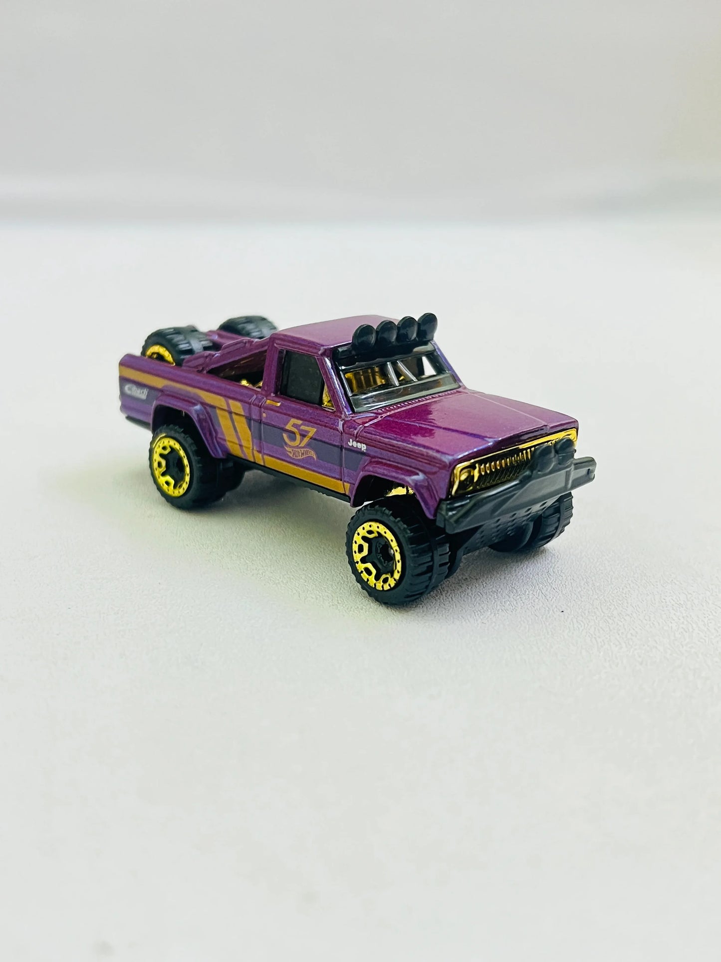 UNCARDED - 73 JEEP J10 - Its Fun