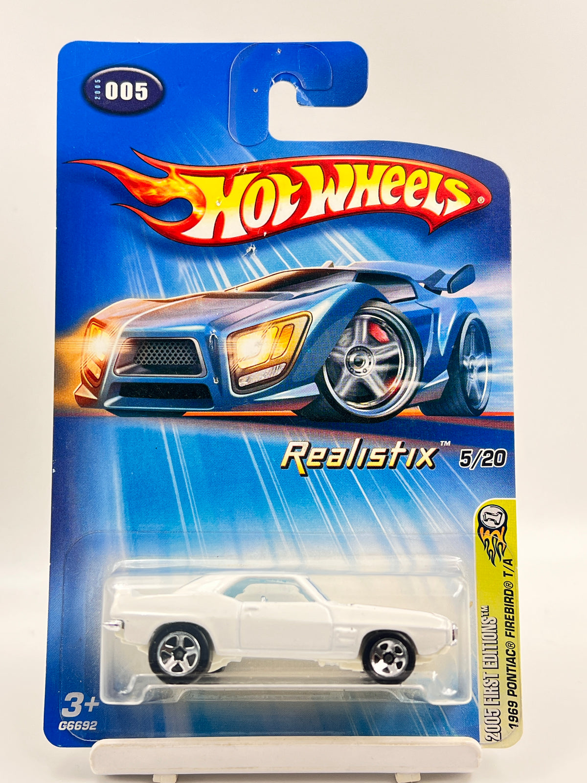 IMPORTED - HOT WHEELS - 1969 PONTIAC FIREBIRD T/A - WHITE - 3B