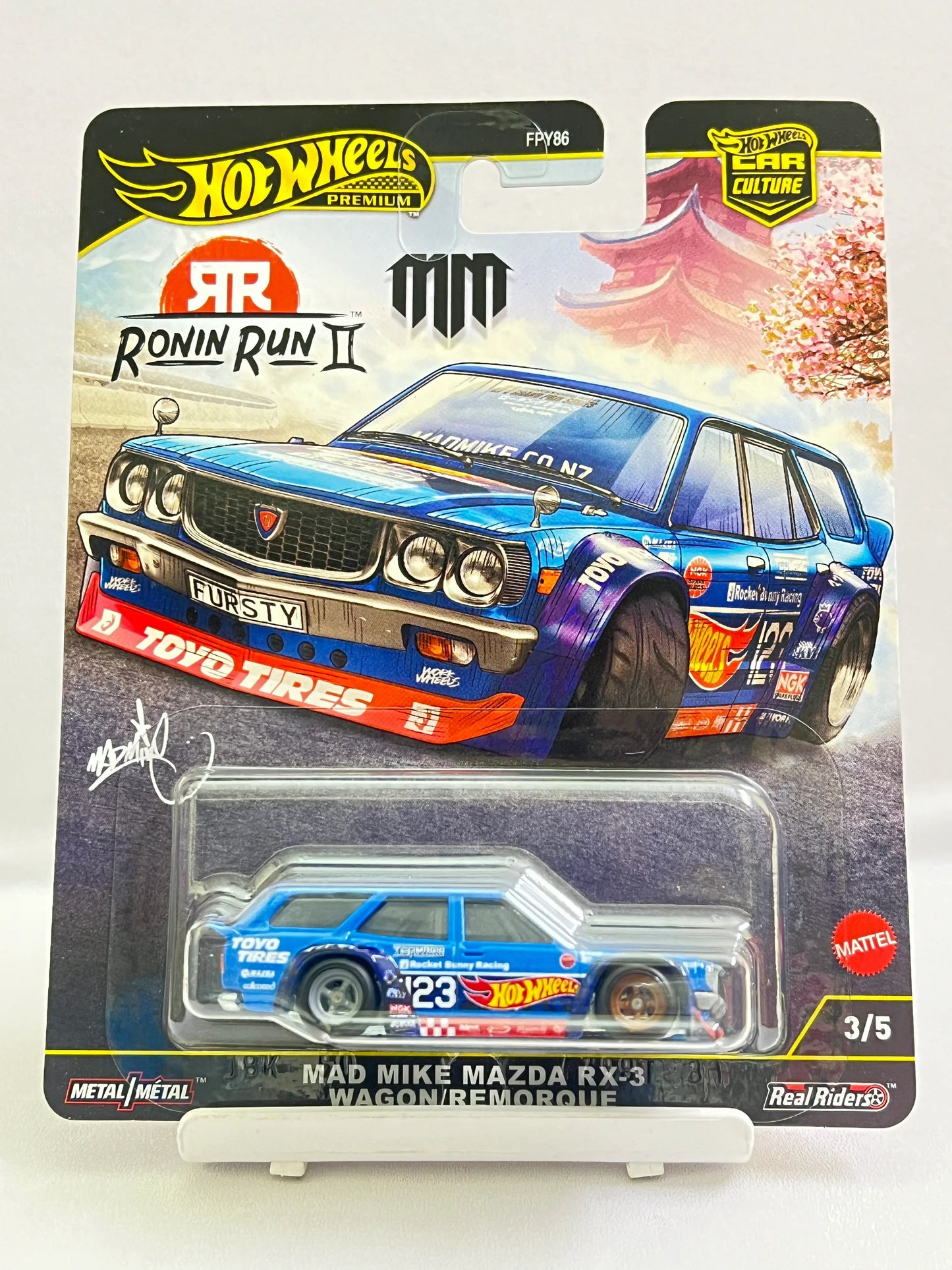 HOT WHEELS - RONIN RUN II - PREMIUM -MAD MIKE MAZDA RX-3 WAGON - 5B - Its Fun