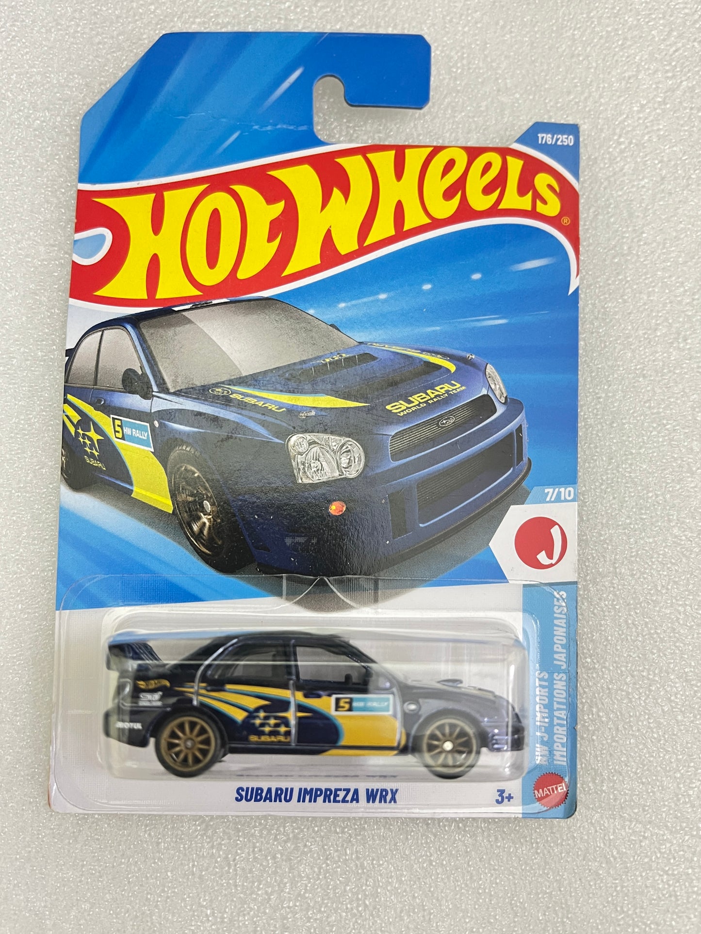 MILD CREASE - SUPER TREASURE HUNT - HOT WHEELS - SUBARU IMPREZA WRX - WITH PROTECTOR - ZX3