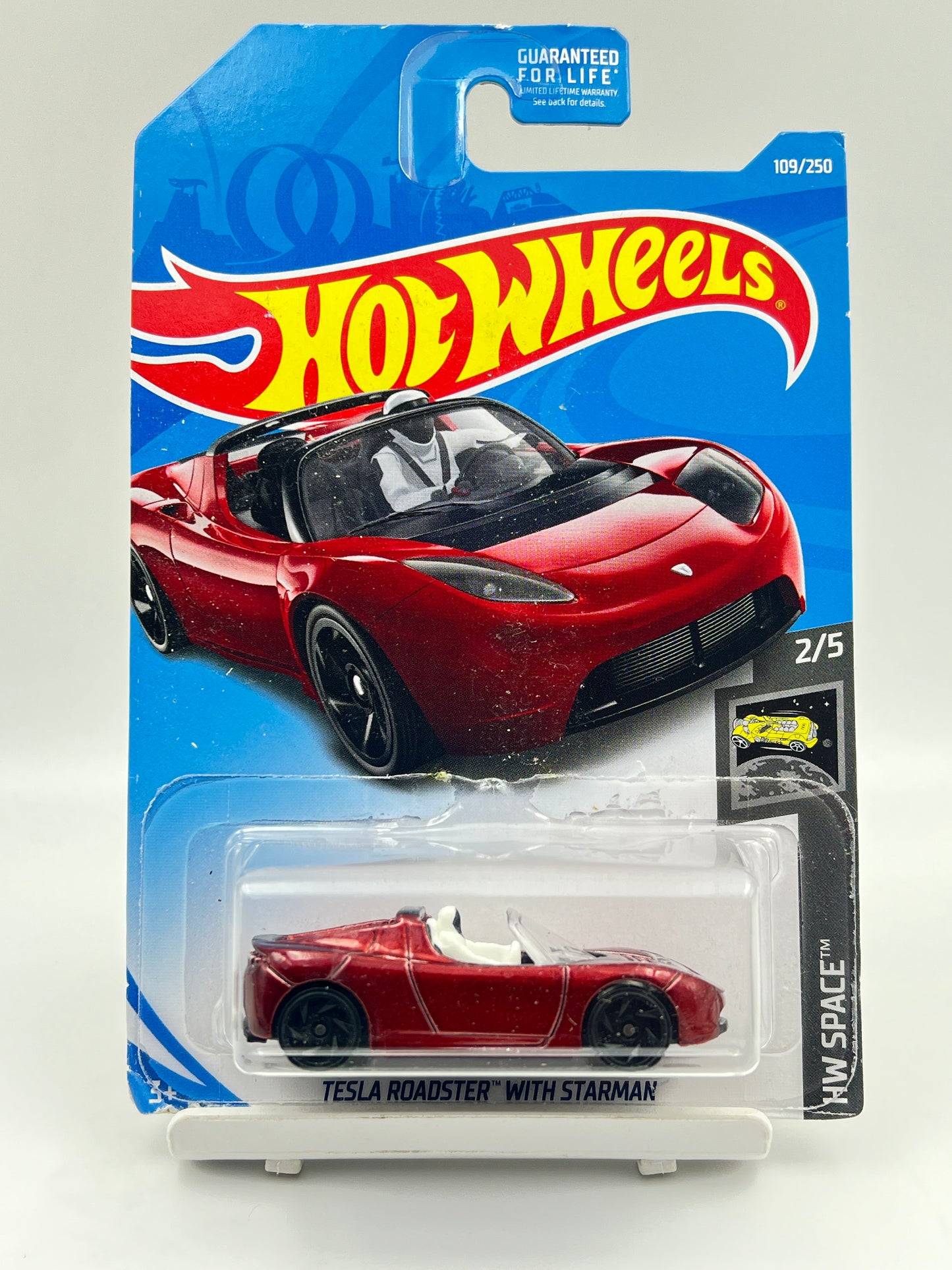 SOFT CORNERS - HOT WHEELS - TESLA ROADSTER WITH STARMAN - RARE - B2