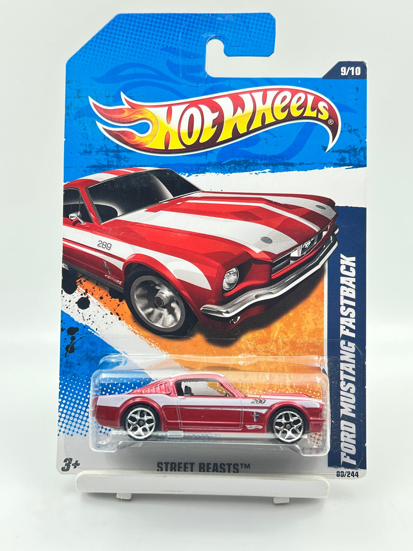 IMPORTED - HOT WHEELS - FORD MUSTANG FASTBACK - B1