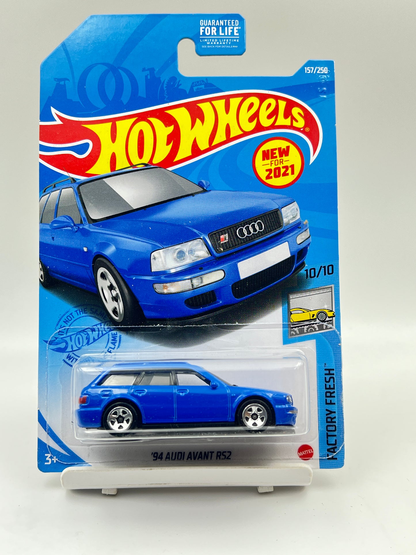 IMPORTED - HOT WHEELS - 94 AUDI AVANT RS2 - BLUE - B3