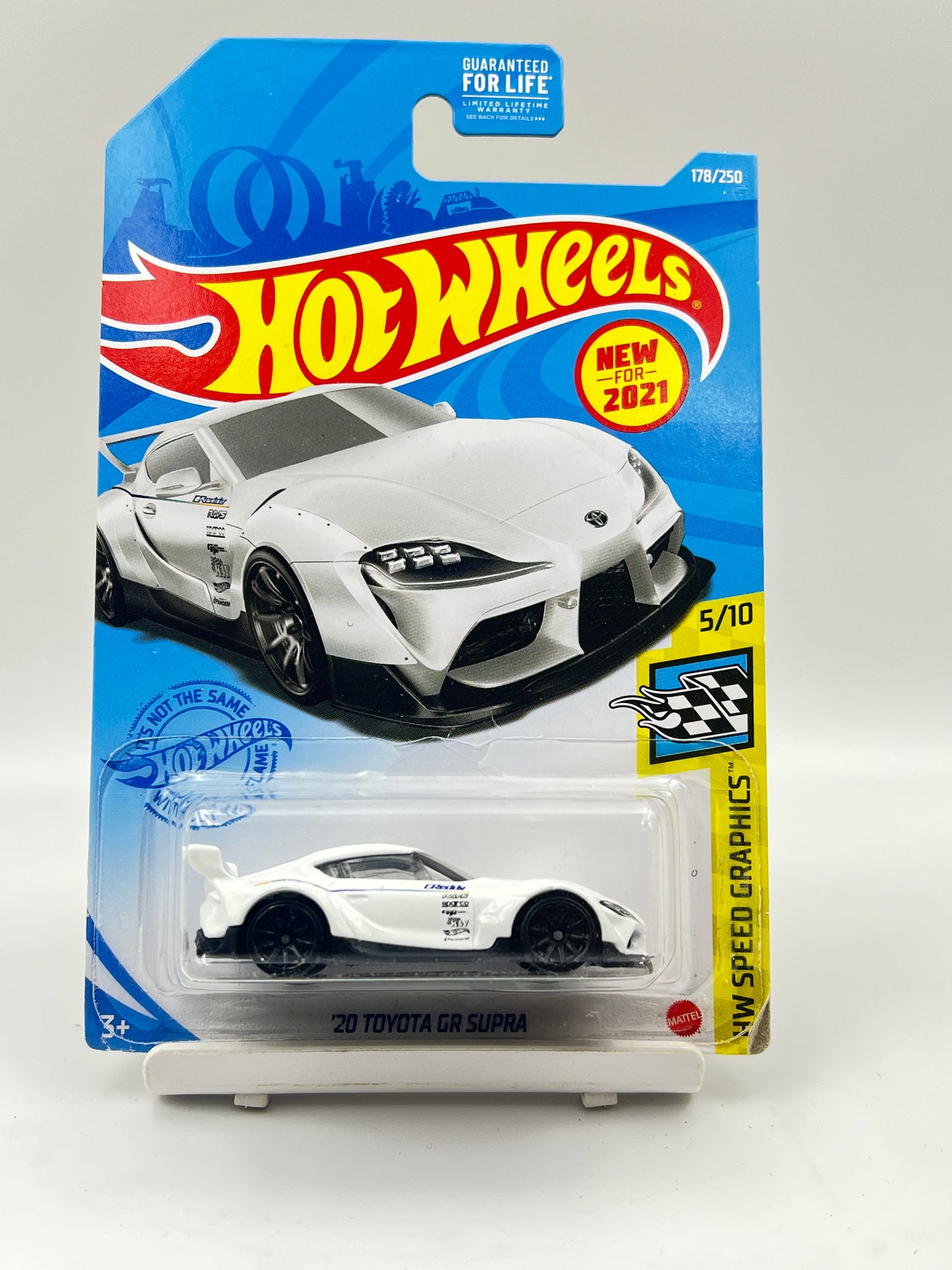 IMPORTED - HOT WHEELS - 20 TOYOTA GR SUPRA - WHITE - 2F