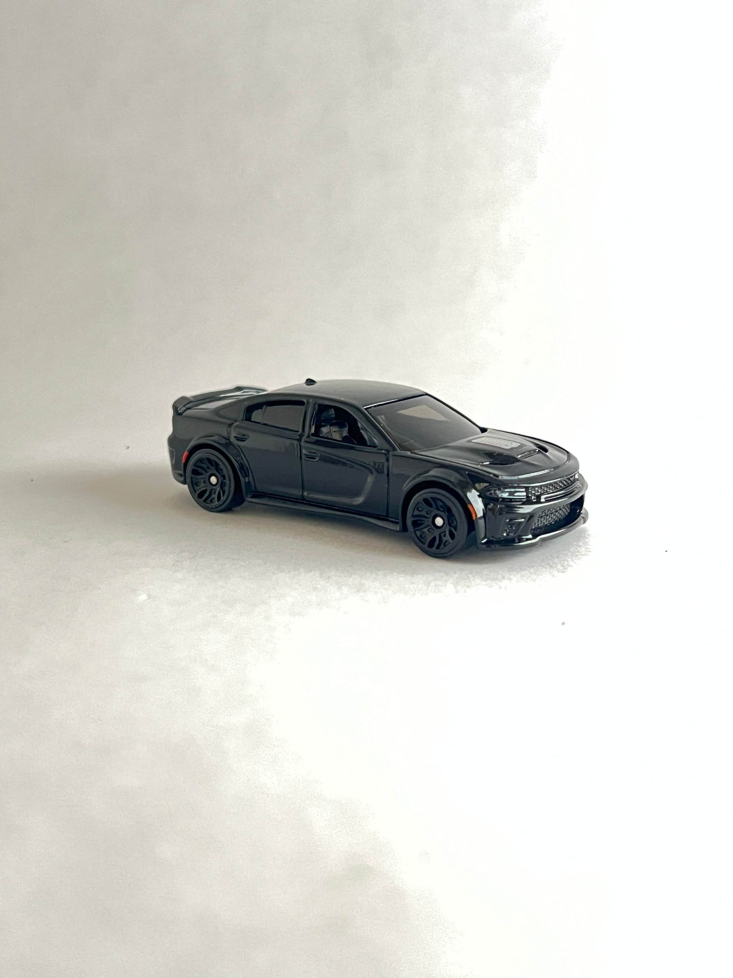 UNCARDED - 20 DODGE CHARGER HELLCAT - Its Fun