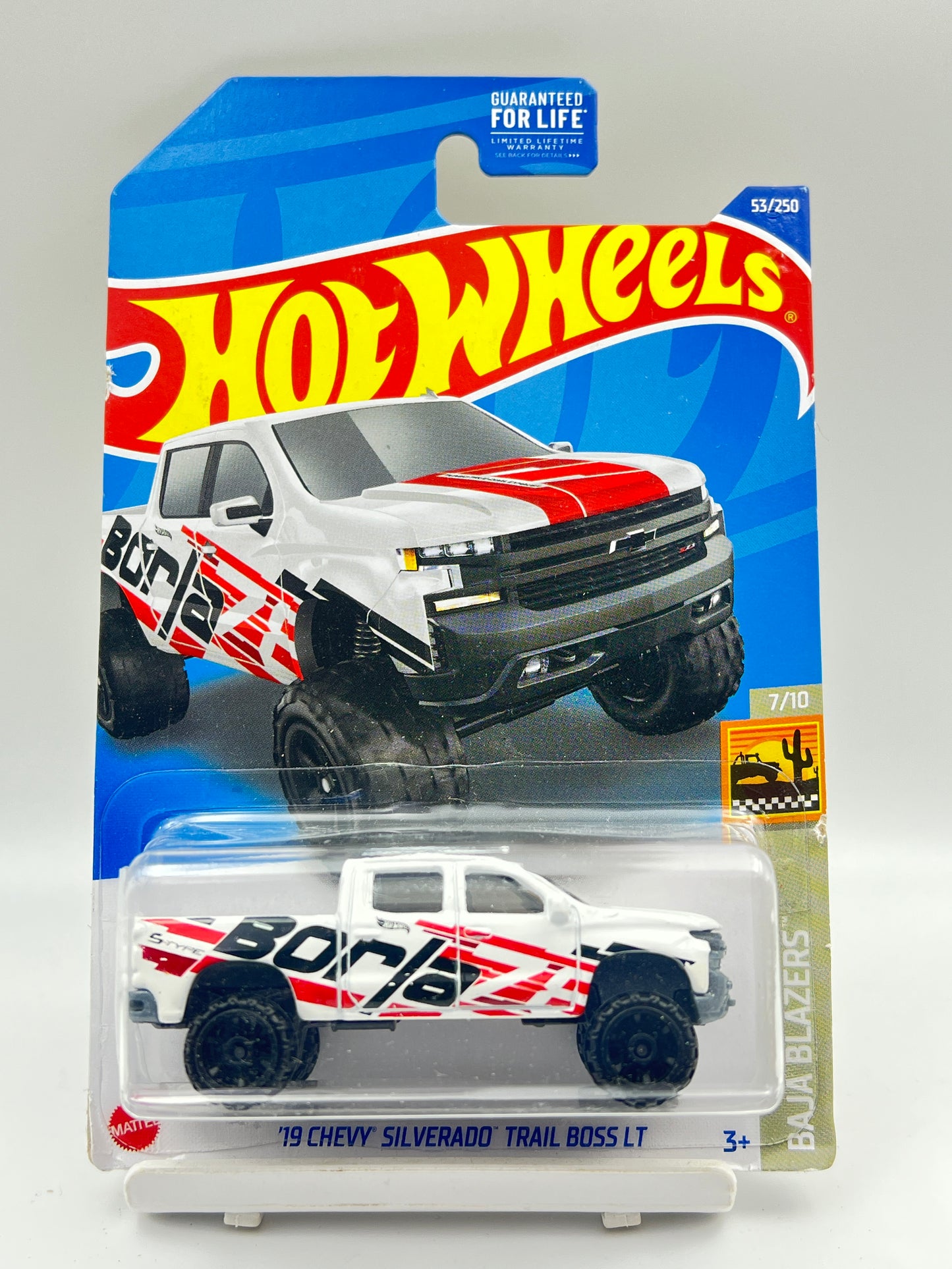 IMPORTED - HOT WHEELS - 19 CHEVY SILEVERADO TRAIL BOSS LT - 6A