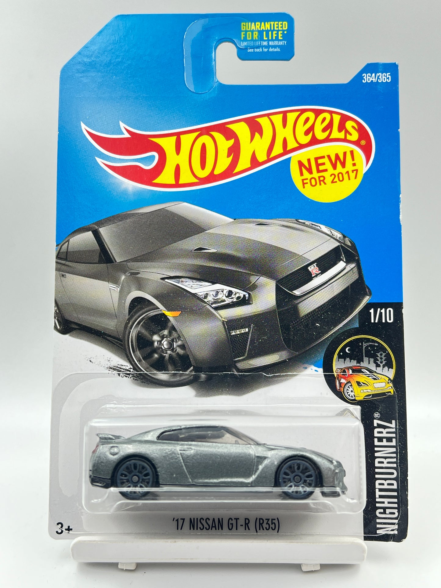 IMPORTED - HOT WHEELS - 17 NISSAN SKYLINE GT-R (R35) - ZX2