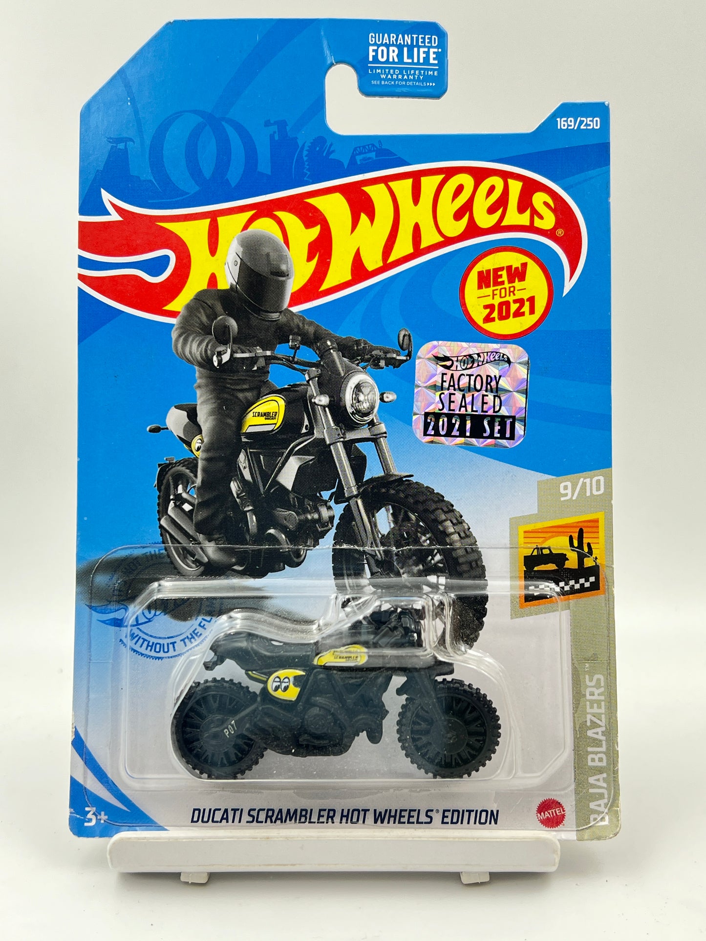 FACTORY SEALED - SOFT CORNERS - DUCATI SCRAMBLER HOT WHEELS EDITION - 1B