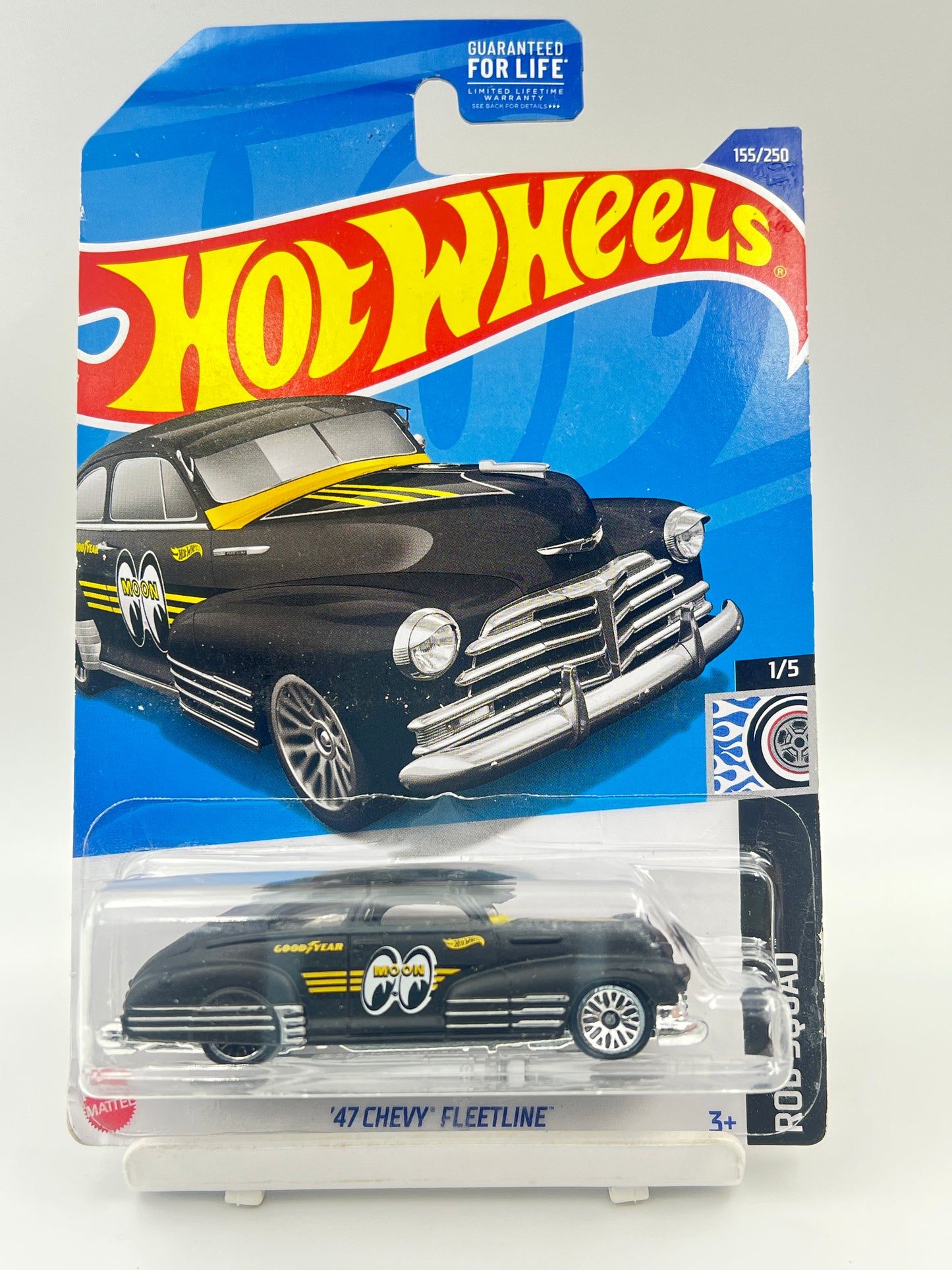 BLISTER DAMAGE - HOT WHEELS - 47 CHEVY FLEETLINE - MOONEYES - 6A
