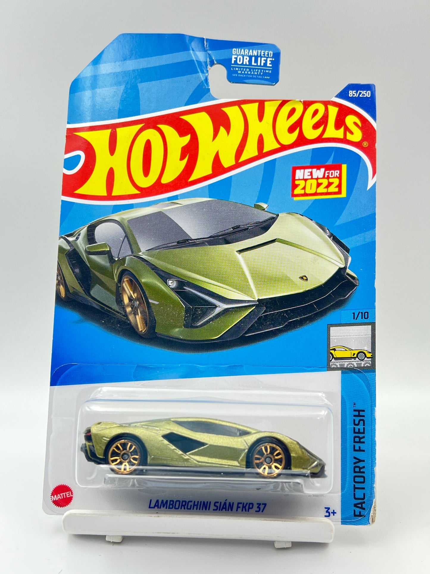 DAMAGED CARD - IMPORTED - HOT WHEELS - LAMBORGHINI SIAN FKP 37 - GREEN - 6E