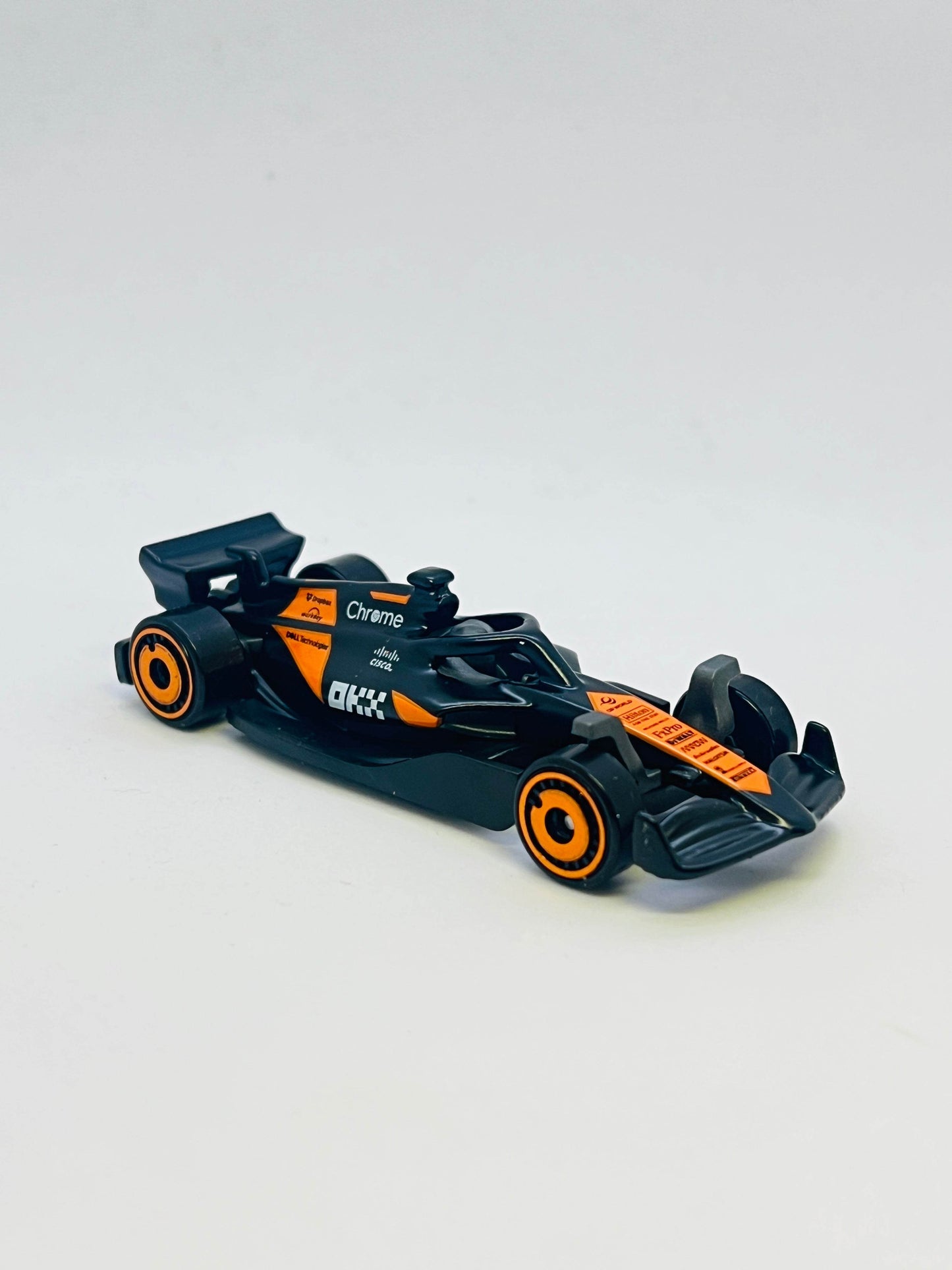 UNCARDED - HOTWHEELS F1 - MCLAREN FORMULA 1 TEAM - MAINLINE - Its Fun