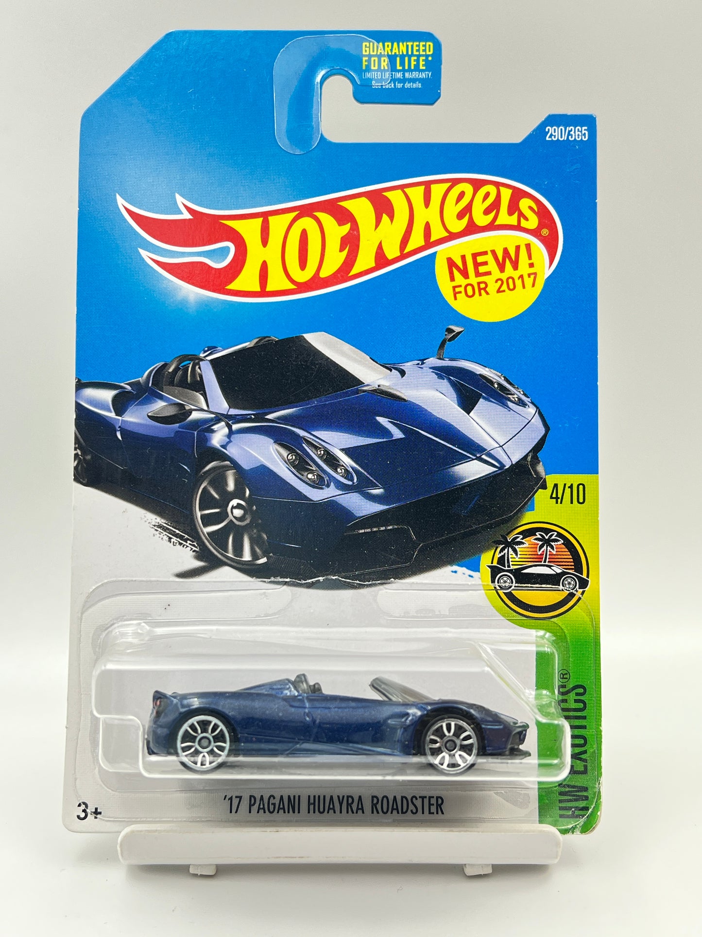 IMPORTED - HOT WHEELS - SOFT CORNERS - 17 PAGANI HUAYRA ROADSTER - DARK BLUE - 7A
