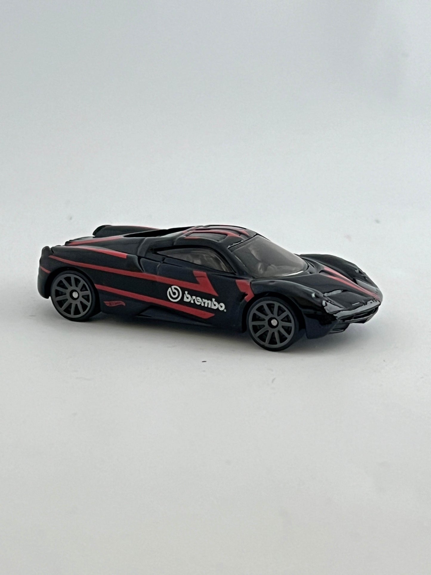 HW - PAGANI HUYARA - Its Fun