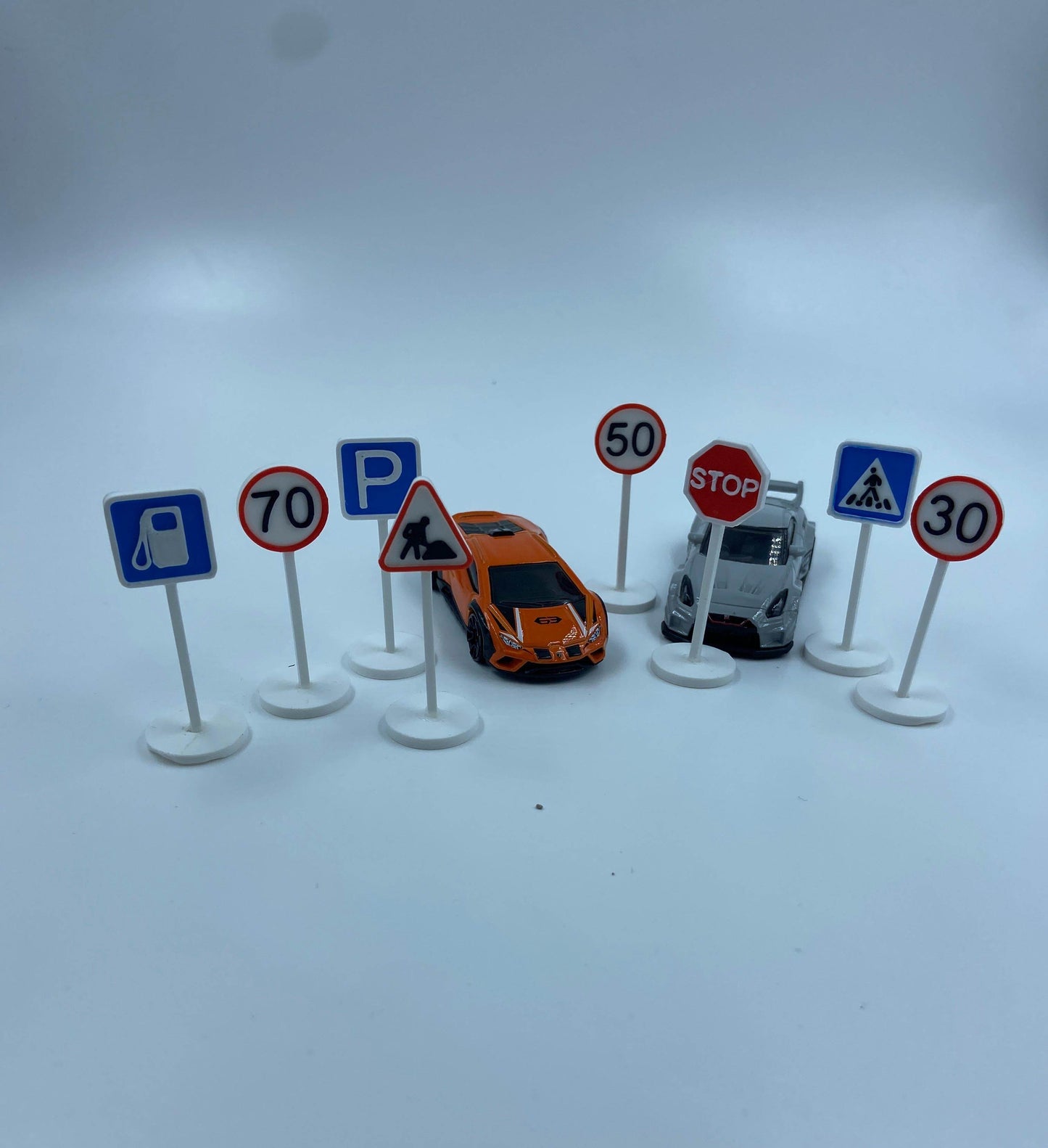 3D PRINTED TRAFFIC SIGNS - SET OF 8 - Its Fun