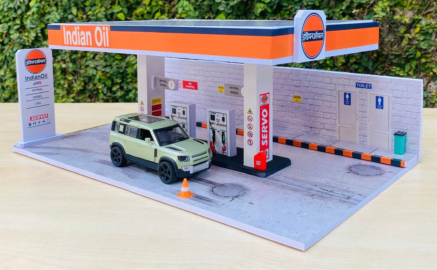SELF ASSEMBLING - INDIAN OIL PETROL STATION DIAROMA DISPLAY