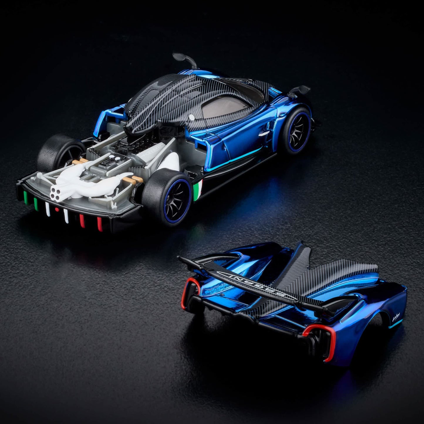 RLC - UNSEALED - 21 PAGANI HUAYRA R - BLUE - ZX1