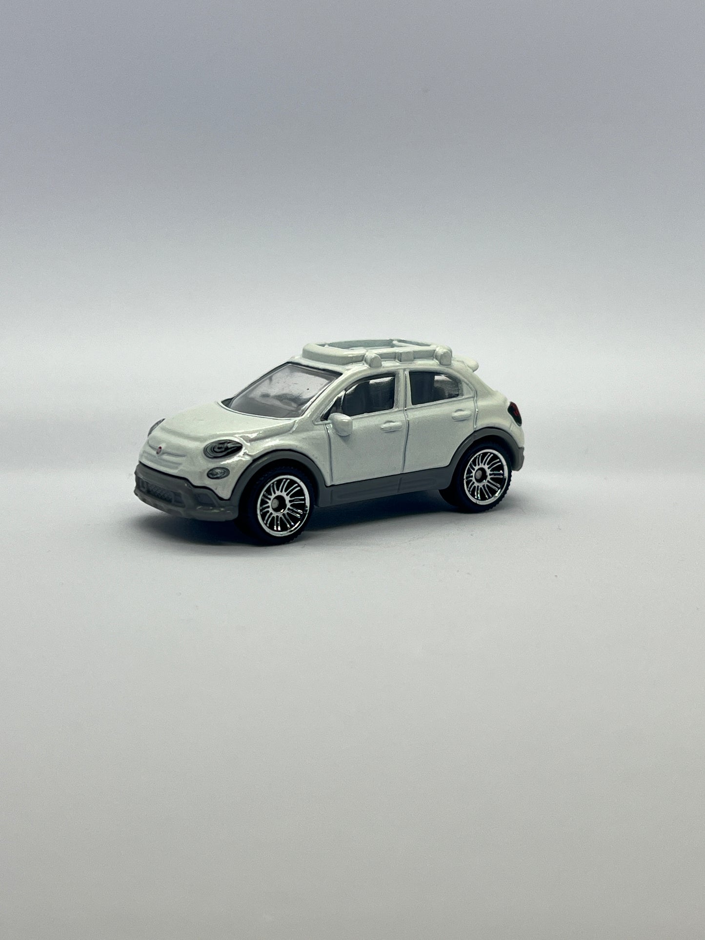 MATCHBOX - 2016 FIAT 500 X - Its Fun