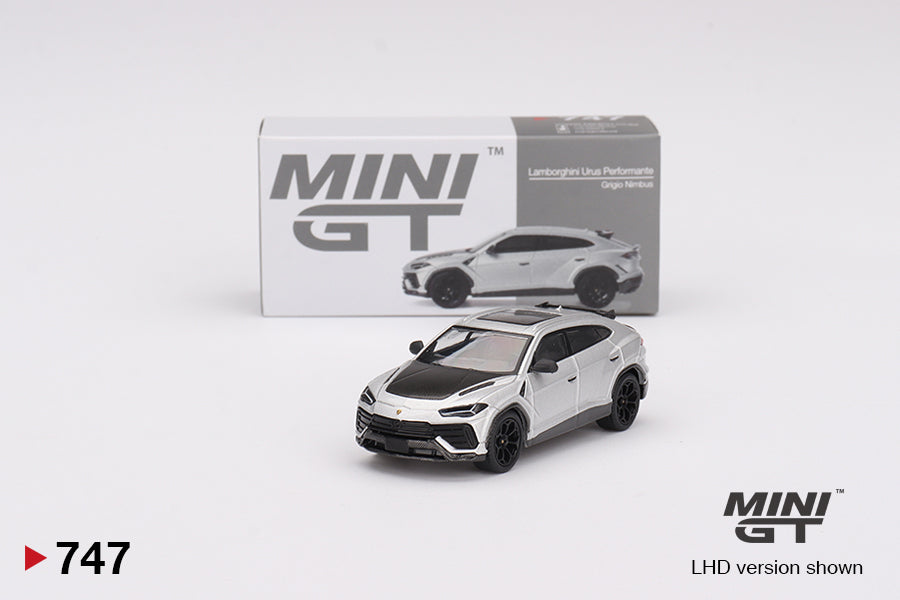 PRE-ORDER - Lamborghini Urus Performante Grigio Nimbus