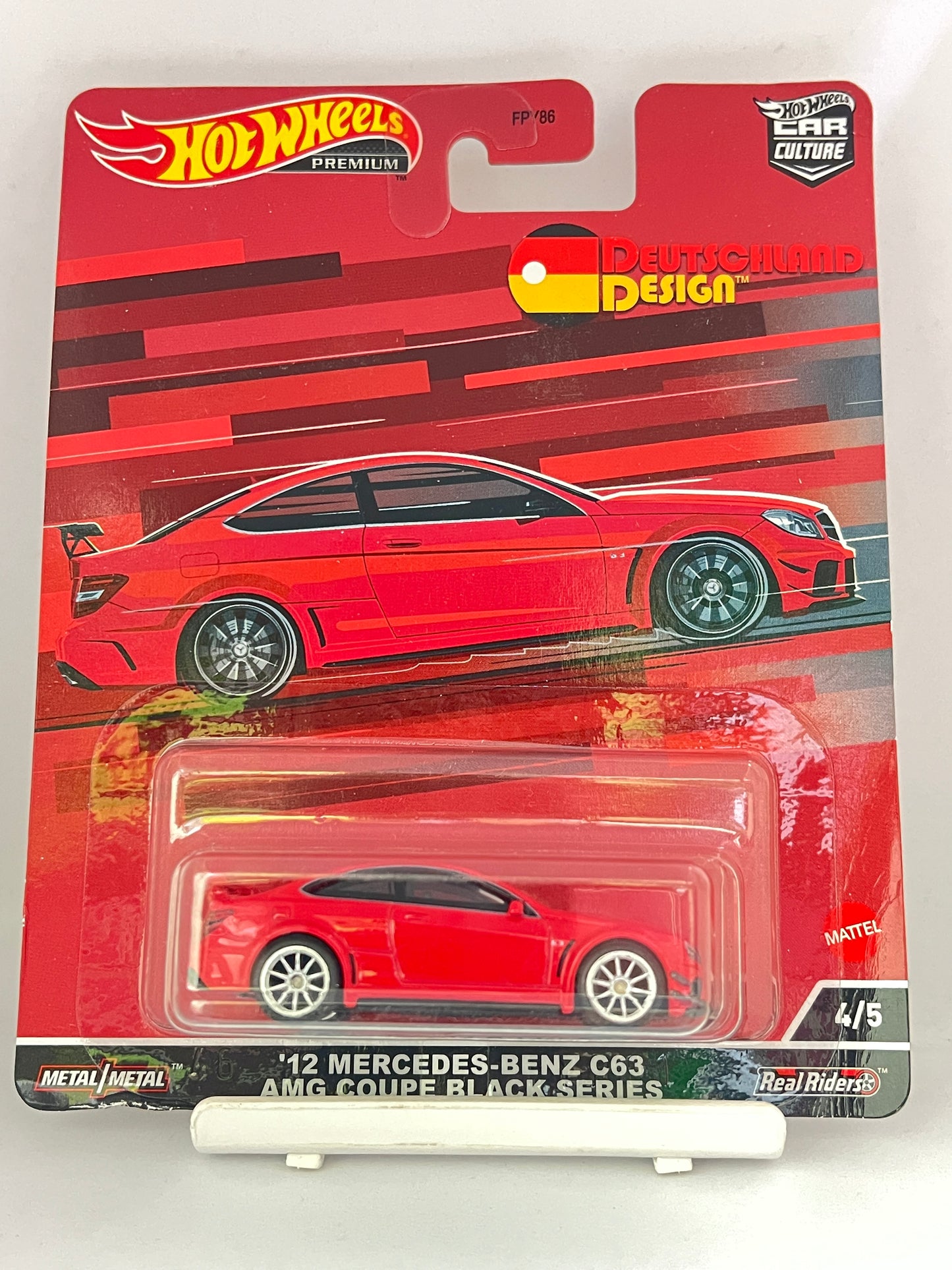 PREMIUM -CREASED CARD- DEUTSCHLAND DESIGN - 12 MERCEDES BENZ C63 AMG COUPE BLACK SERIES - 5A - Its Fun- Hot wheels - matchbox - diecast