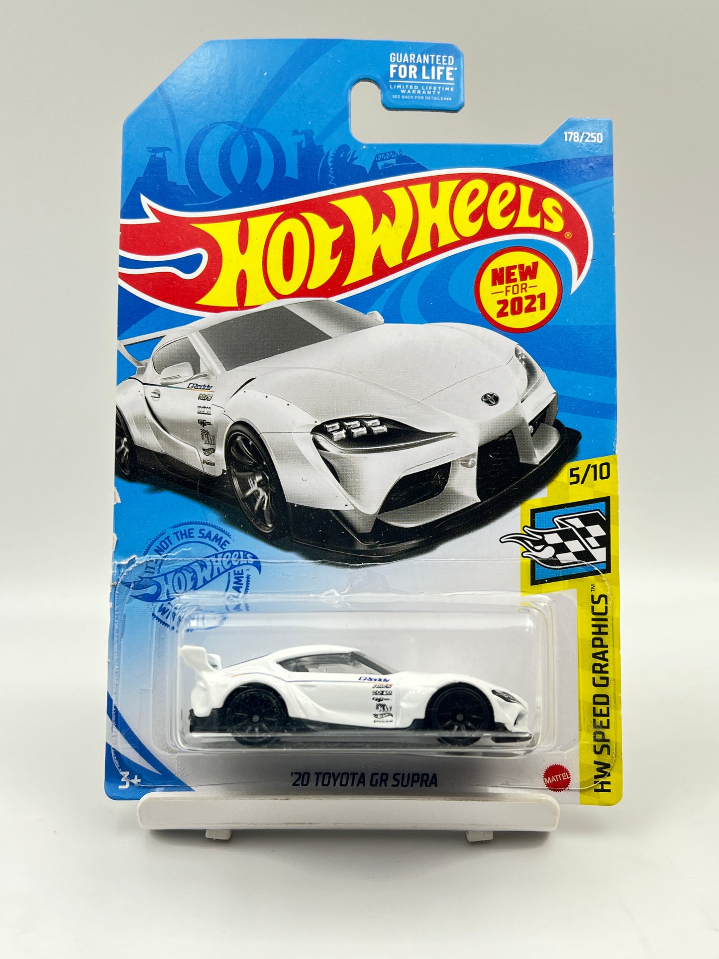 DAMAGED CARD - IMPORTED - HOT WHEELS -  20 TOYOTA GR SUPRA - WHITE - 4C