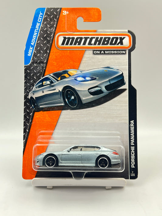 MATCHBOX - PORSCHE PANAMERA - 4B