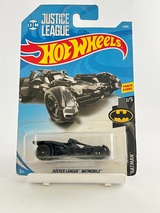 IMPORTED HOT WHEELS - JUSTICE LEAGUE BATMOBILE - 1C
