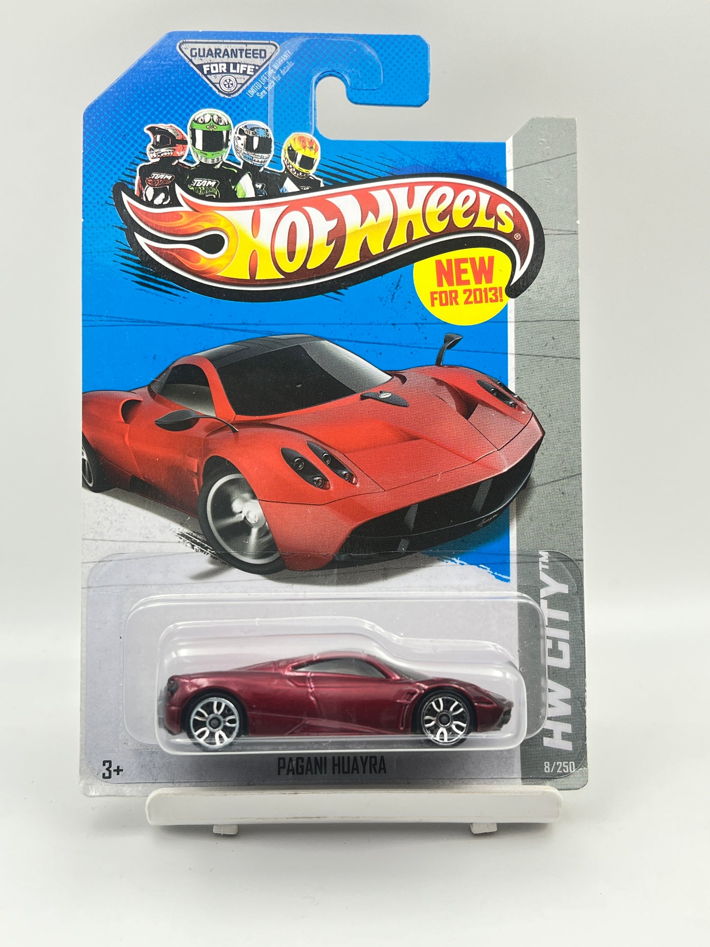 HOT WHEELS - PAGANI HUAYRA - RED - 1B