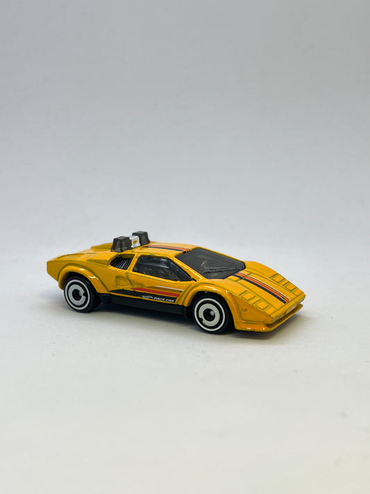 UNCARDED - HOT WHEELS - LAMBORGHINI COUNTACH PACE CAR - Its Fun- Hot wheels - matchbox - diecast