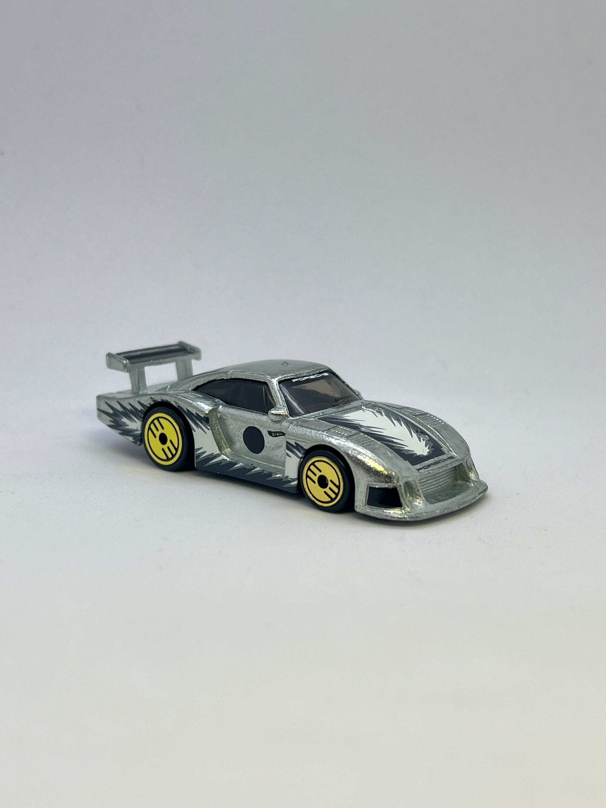 UNCARDED - HOT WHEELS - PORSCHE 935-78 - Its Fun- Hot wheels - matchbox - diecast